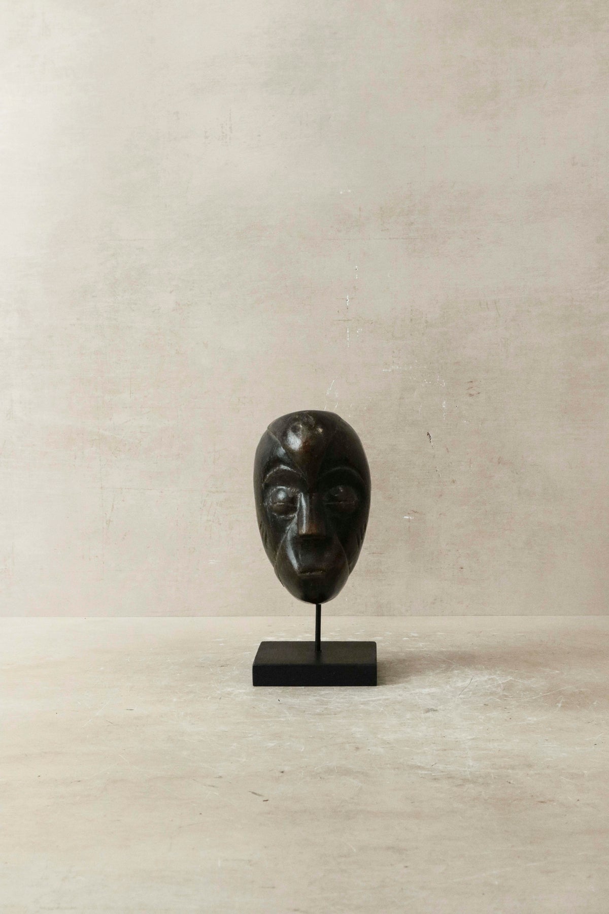 Hand carved African mask small - 60.03