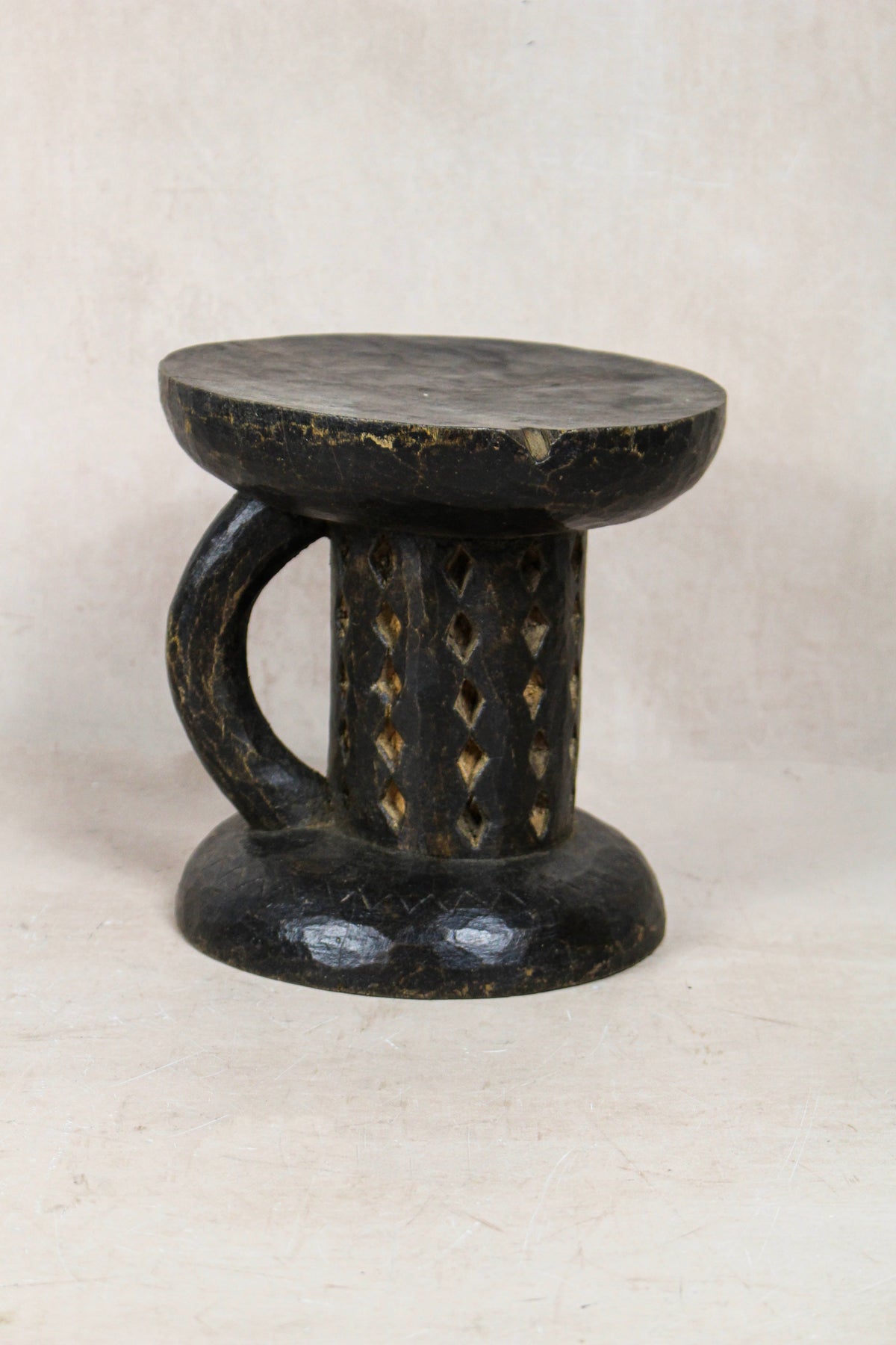 Tonga Stool - 173.19