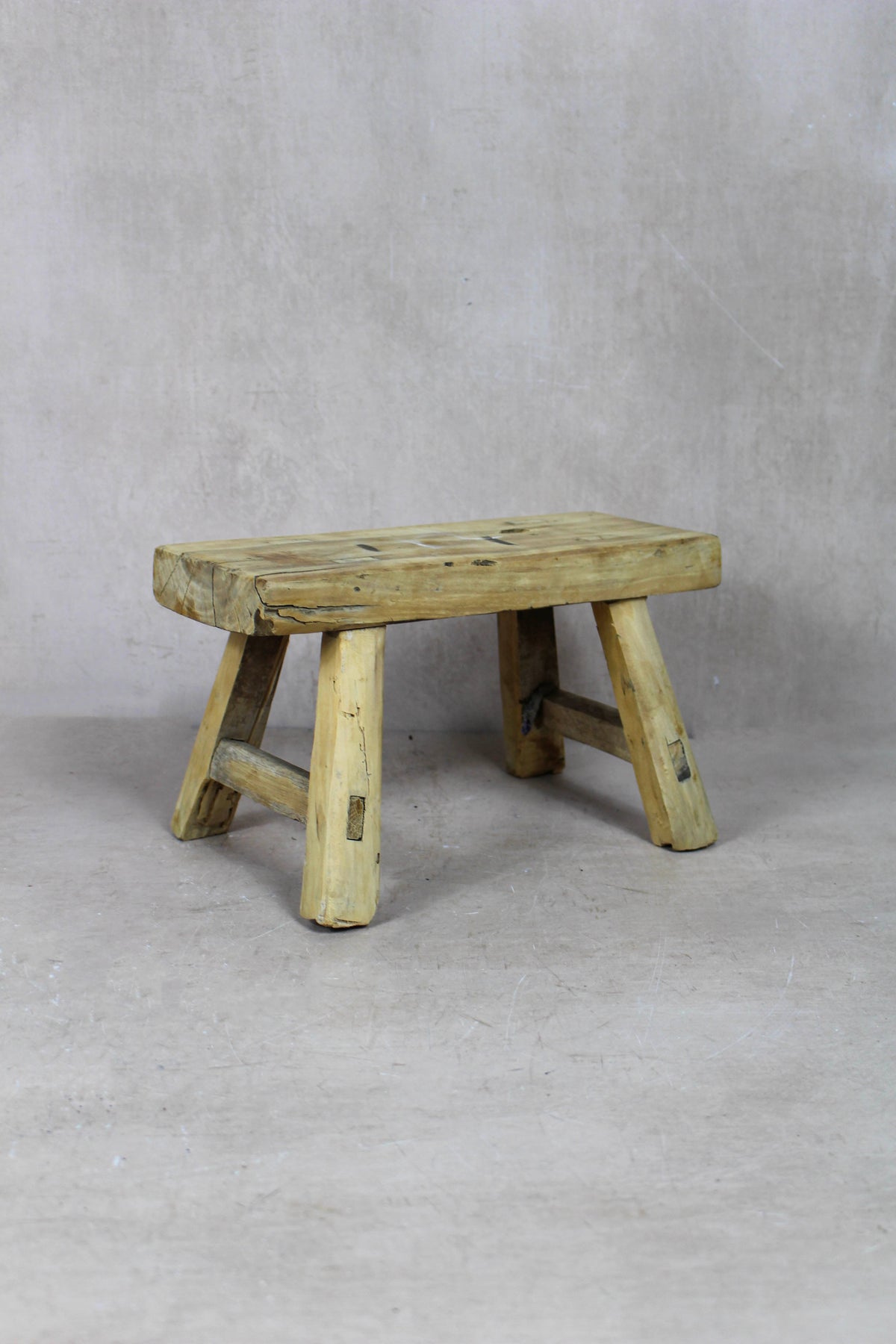 Vintage Rustic Stool Small - Elm wood - 47