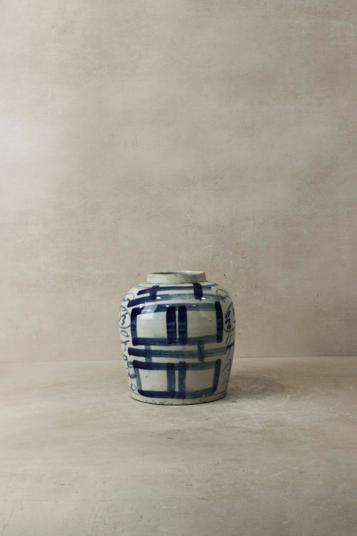 Old Blue & White Porcelain Jar n° 5