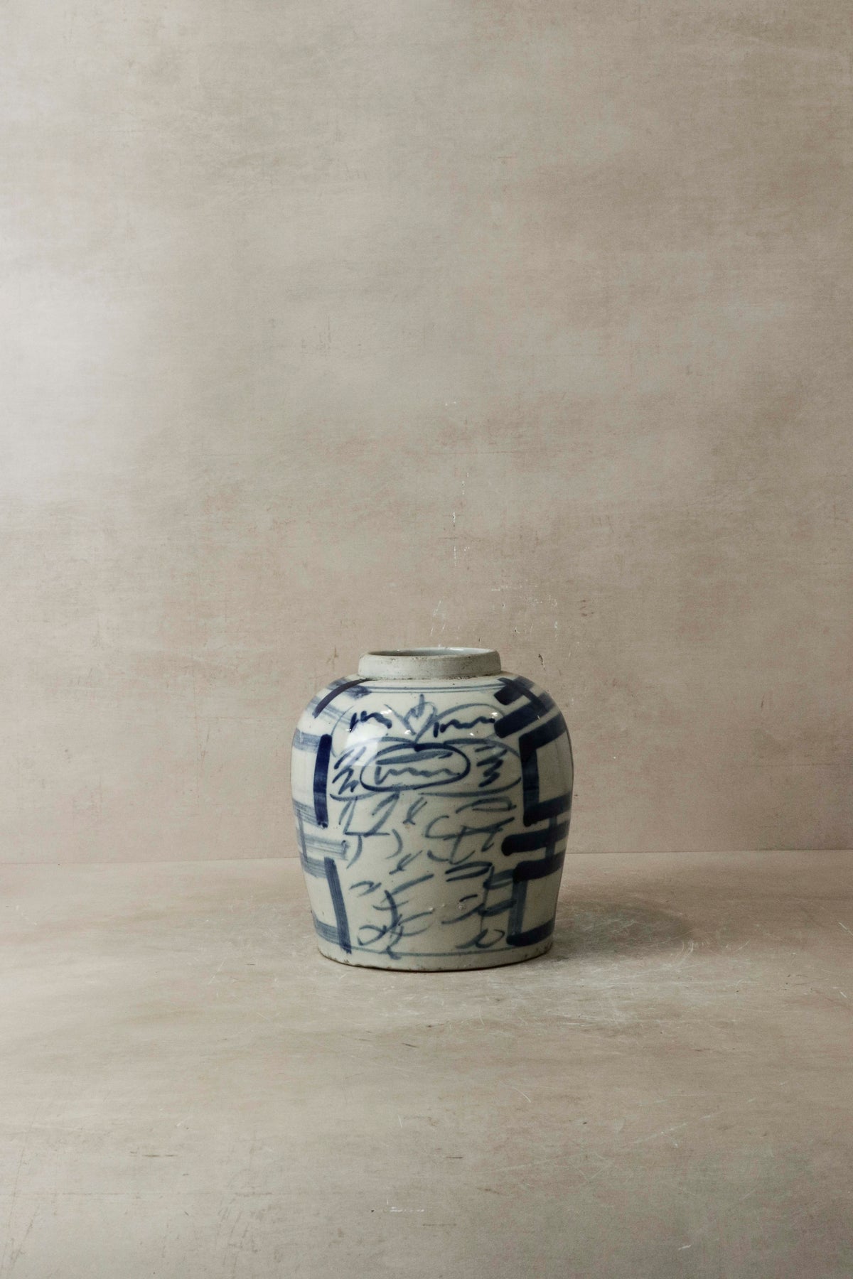 Old Blue & White Porcelain Jar n° 5