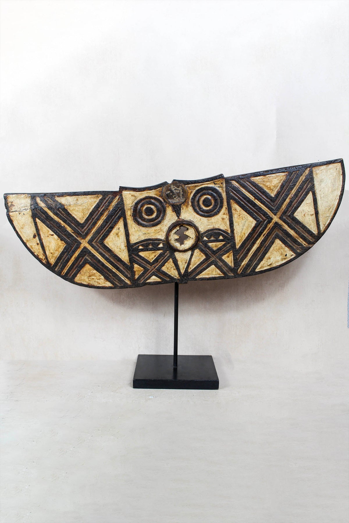 Butterfly Bwa Mask - Burkina Faso 129.1