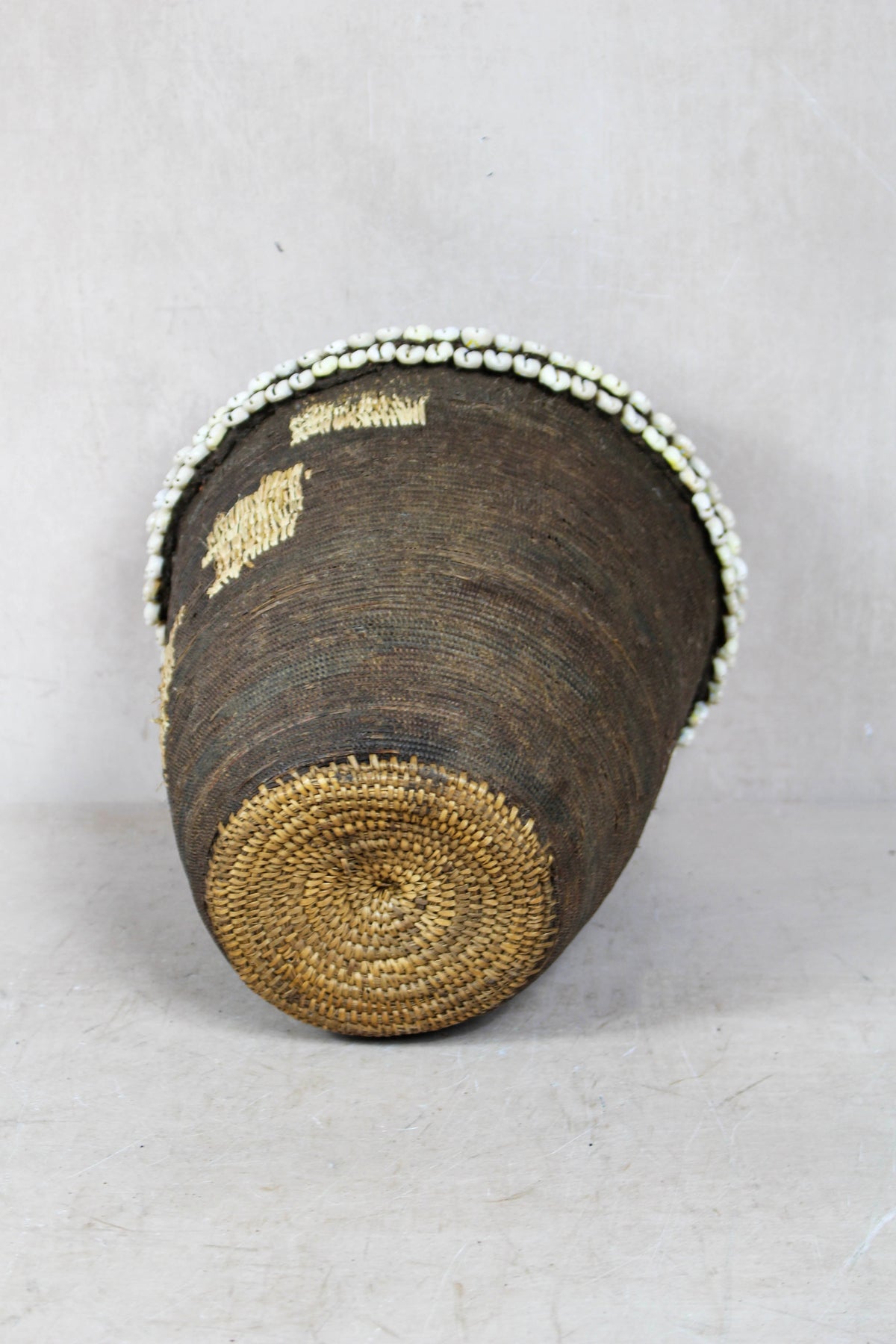 Vintage Tutsi Basket - Rwanda - with Cowrie shells - 106.11