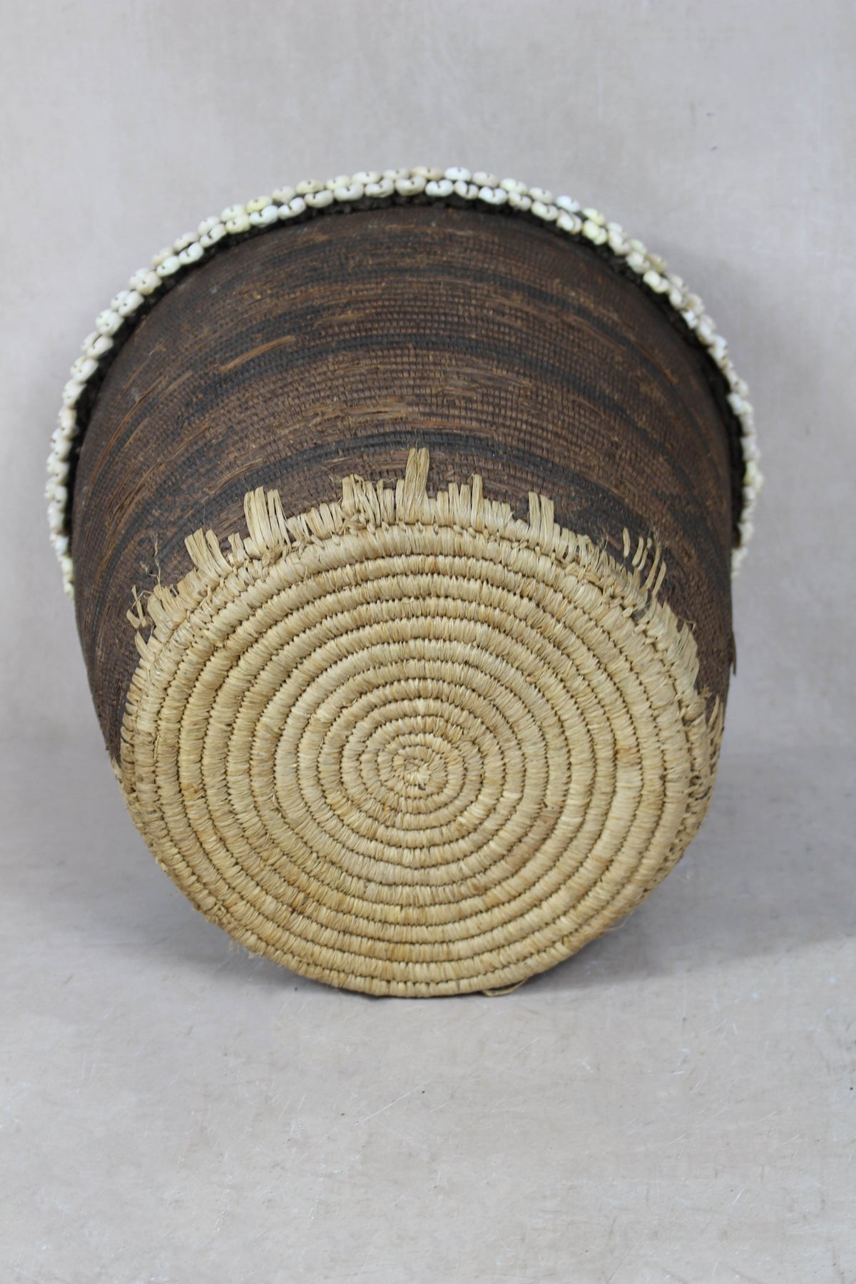 Vintage Tutsi Basket - Rwanda - with Cowrie shells - 106.14
