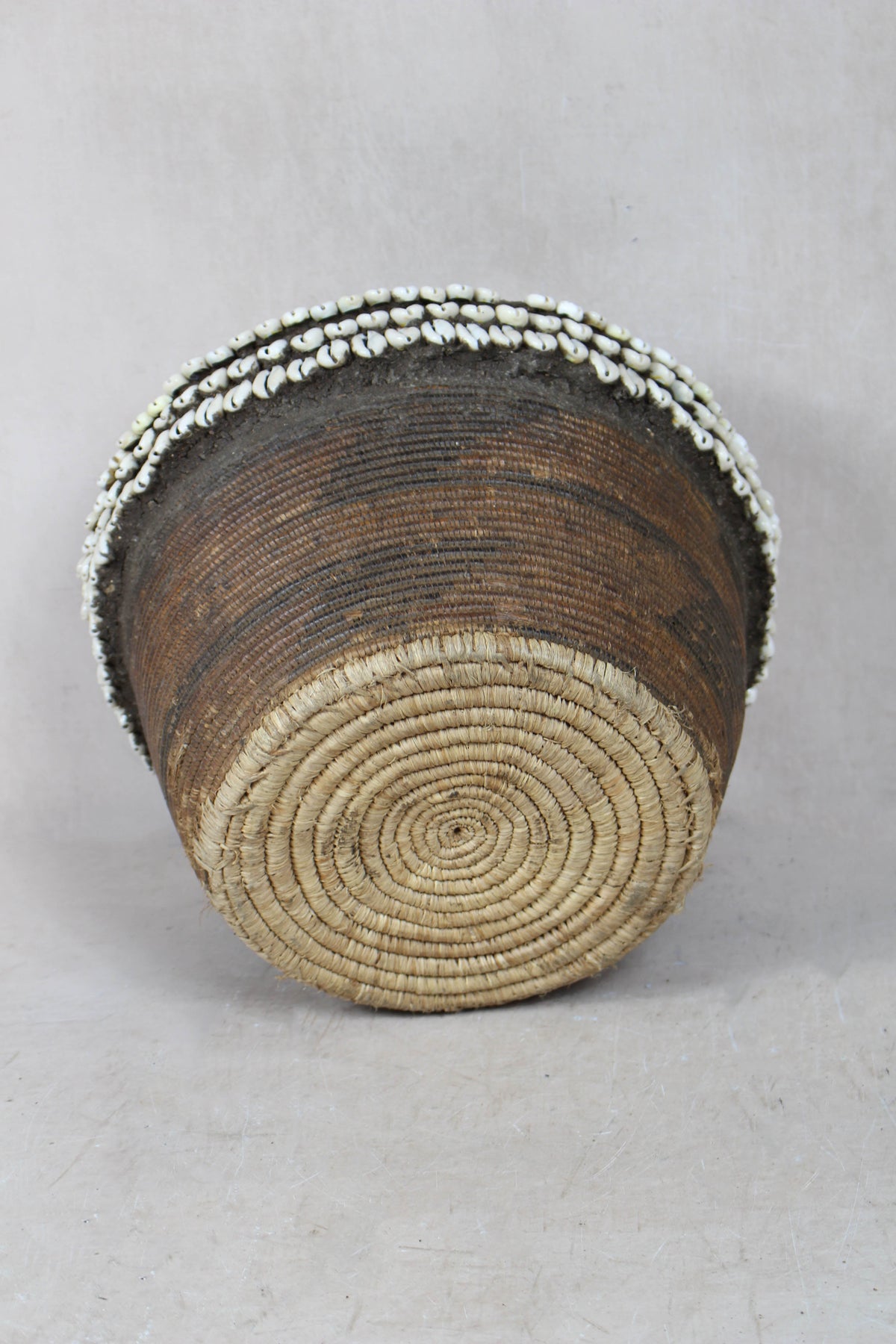 Vintage Tutsi Basket - Rwanda - with Cowrie shells - 106.15