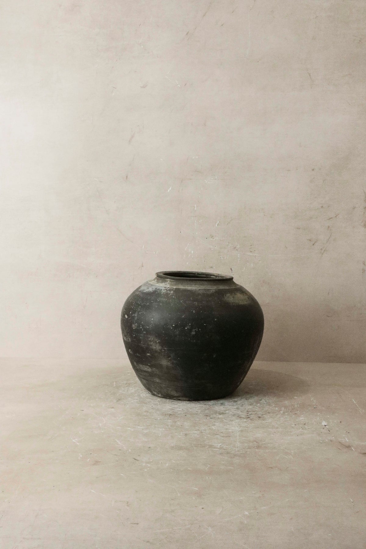 Vintage Dark Pot n° 40