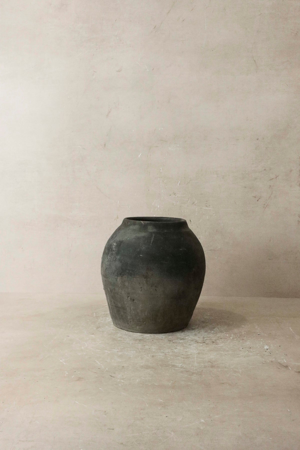Vintage Dark Pot n° 42