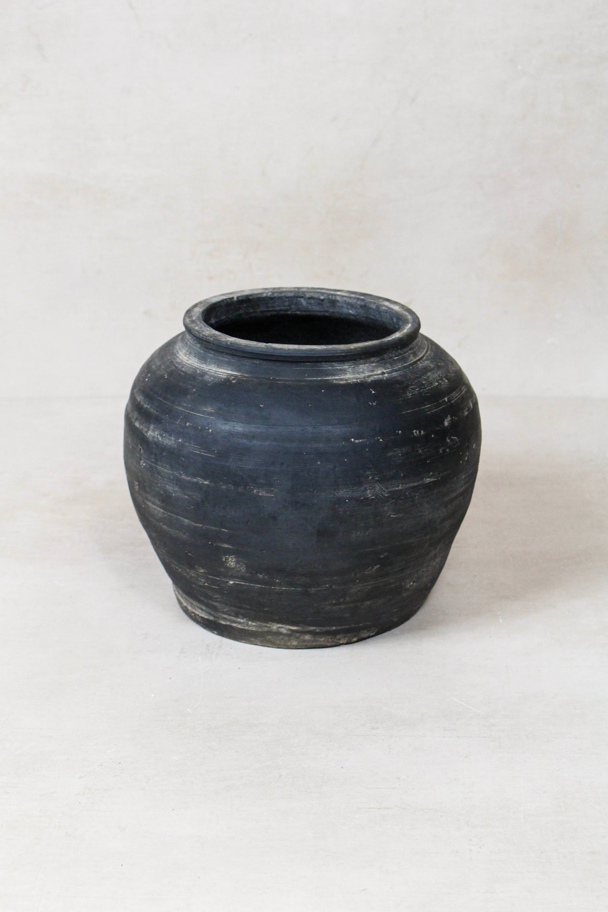 Vintage Dark Pots S - Nº 62