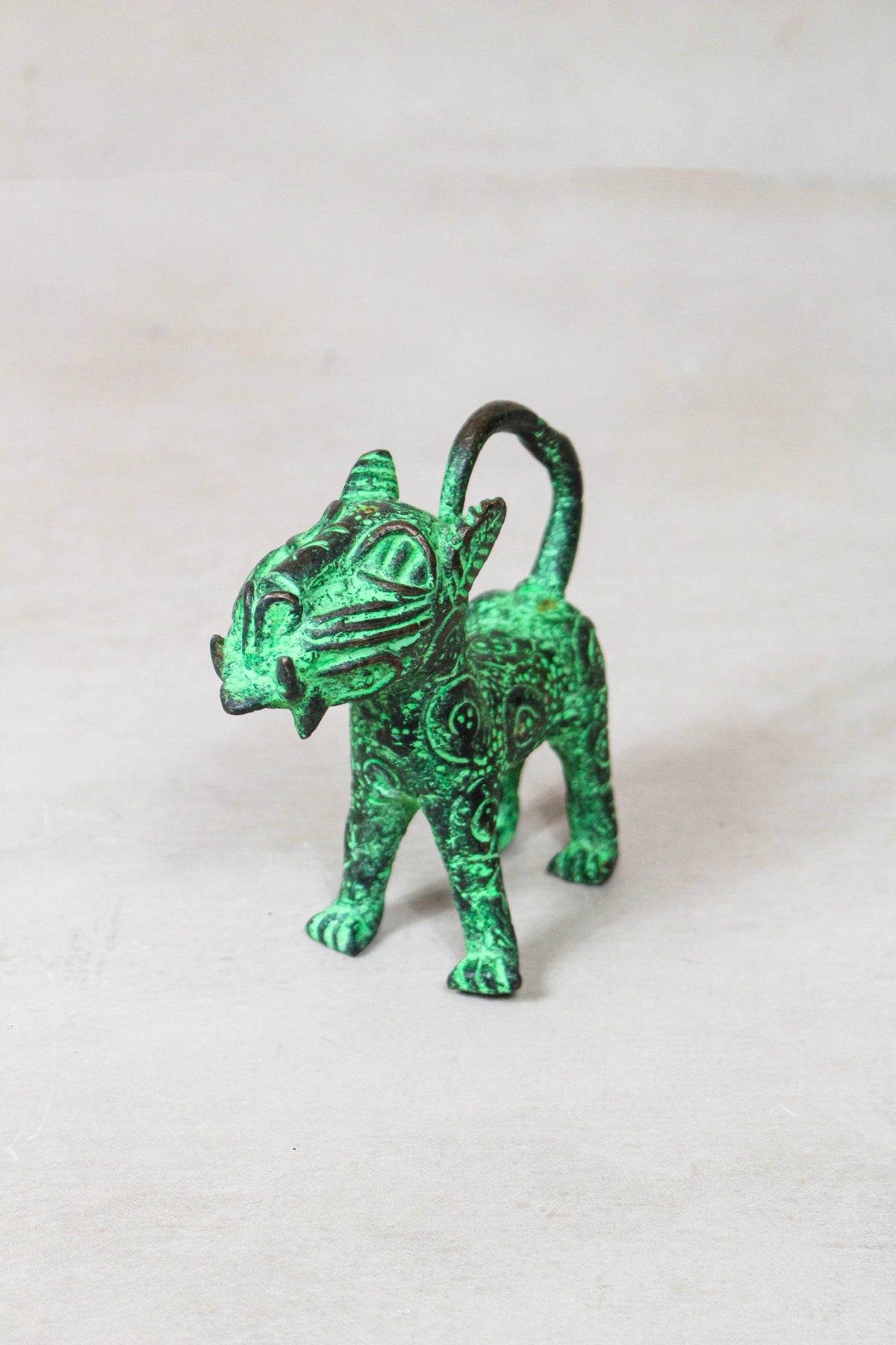 Benin Bronze Leopard sculpture - 56.22