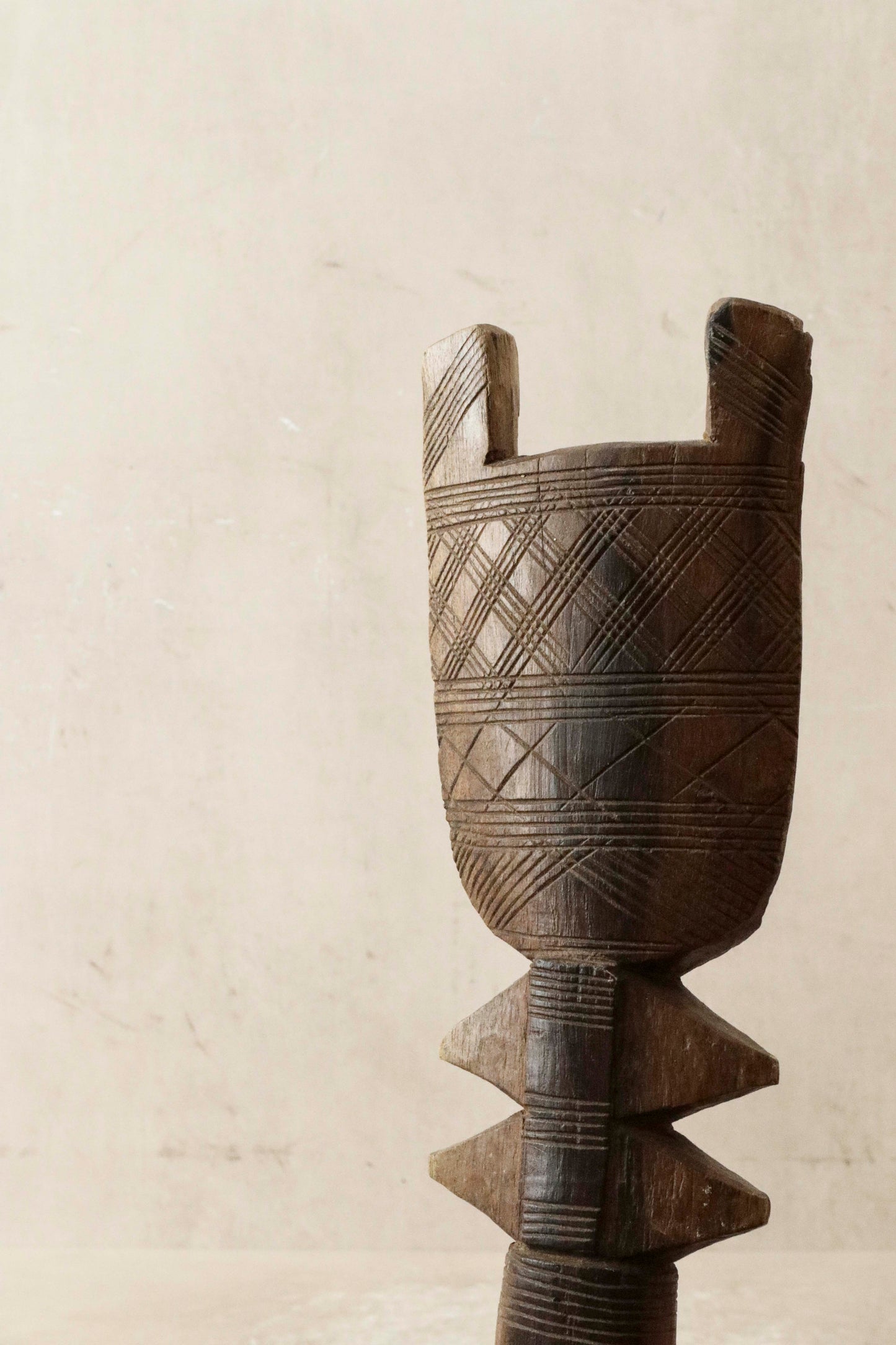 Tuareg tent peg sculpture - 5.5