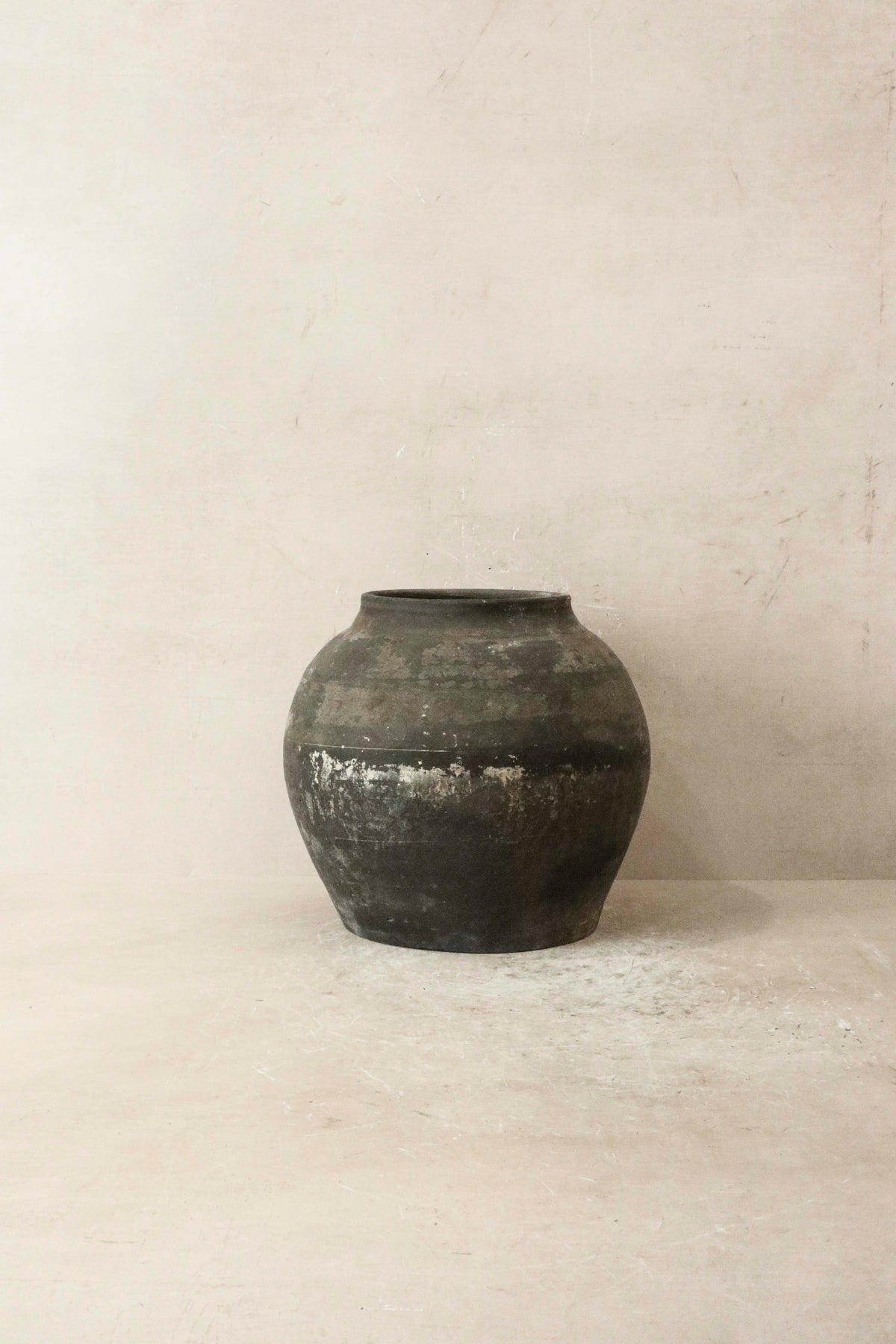 Vintage Dark Pot n° 47