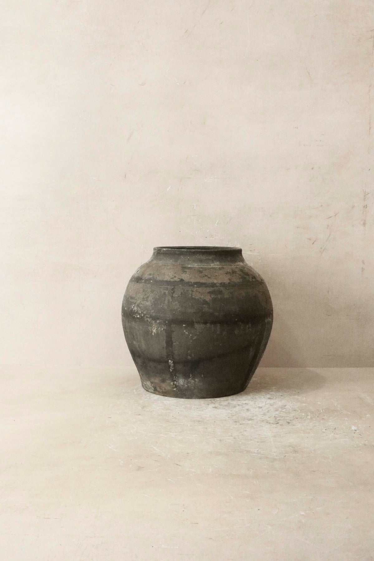 Vintage Dark Pot n° 47