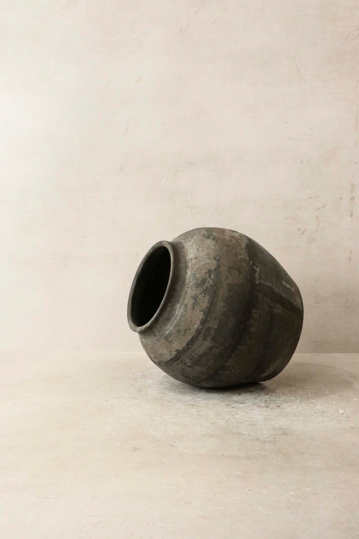 Vintage Dark Pot n° 47