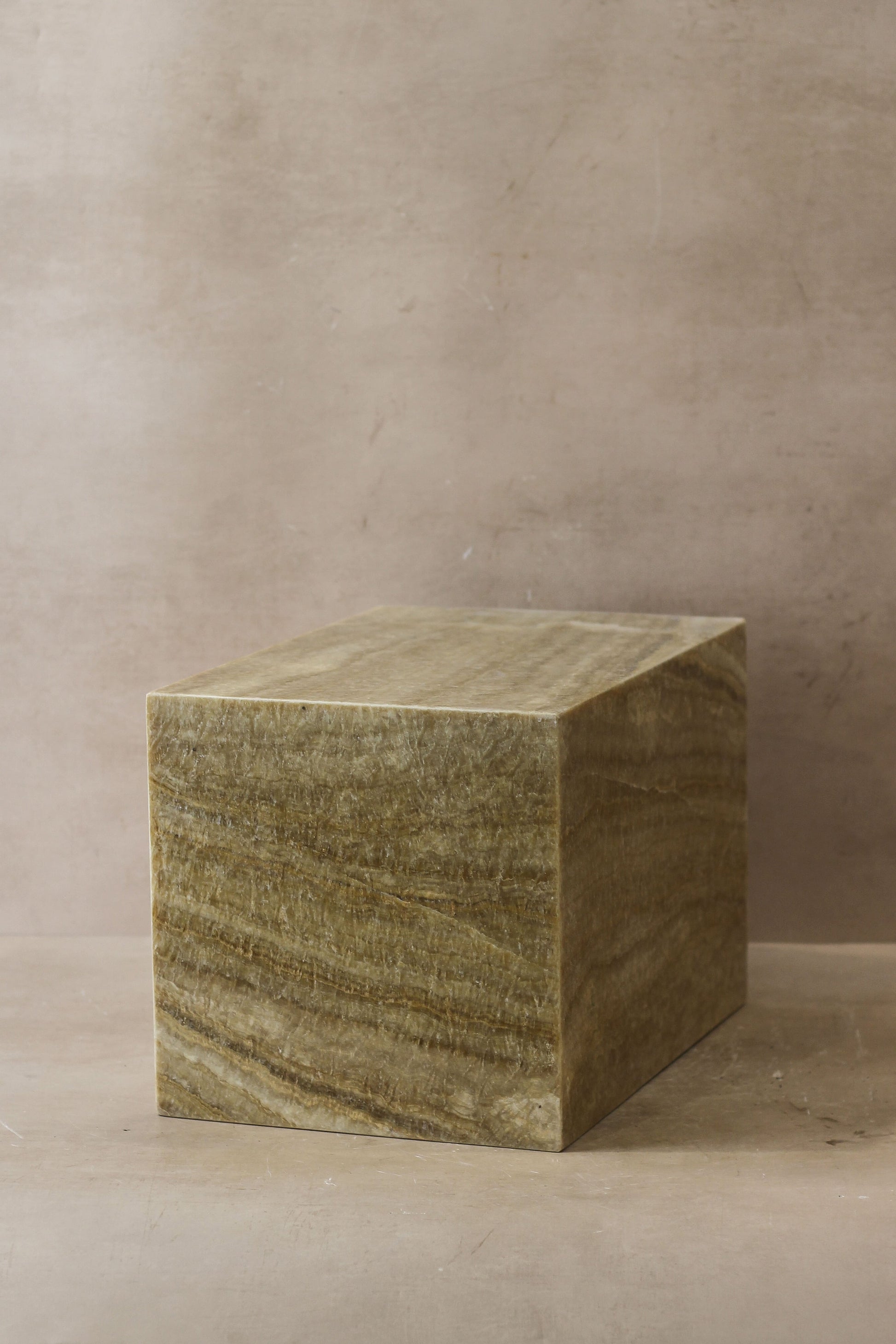 Onyx Side Table Pedestal - No 1