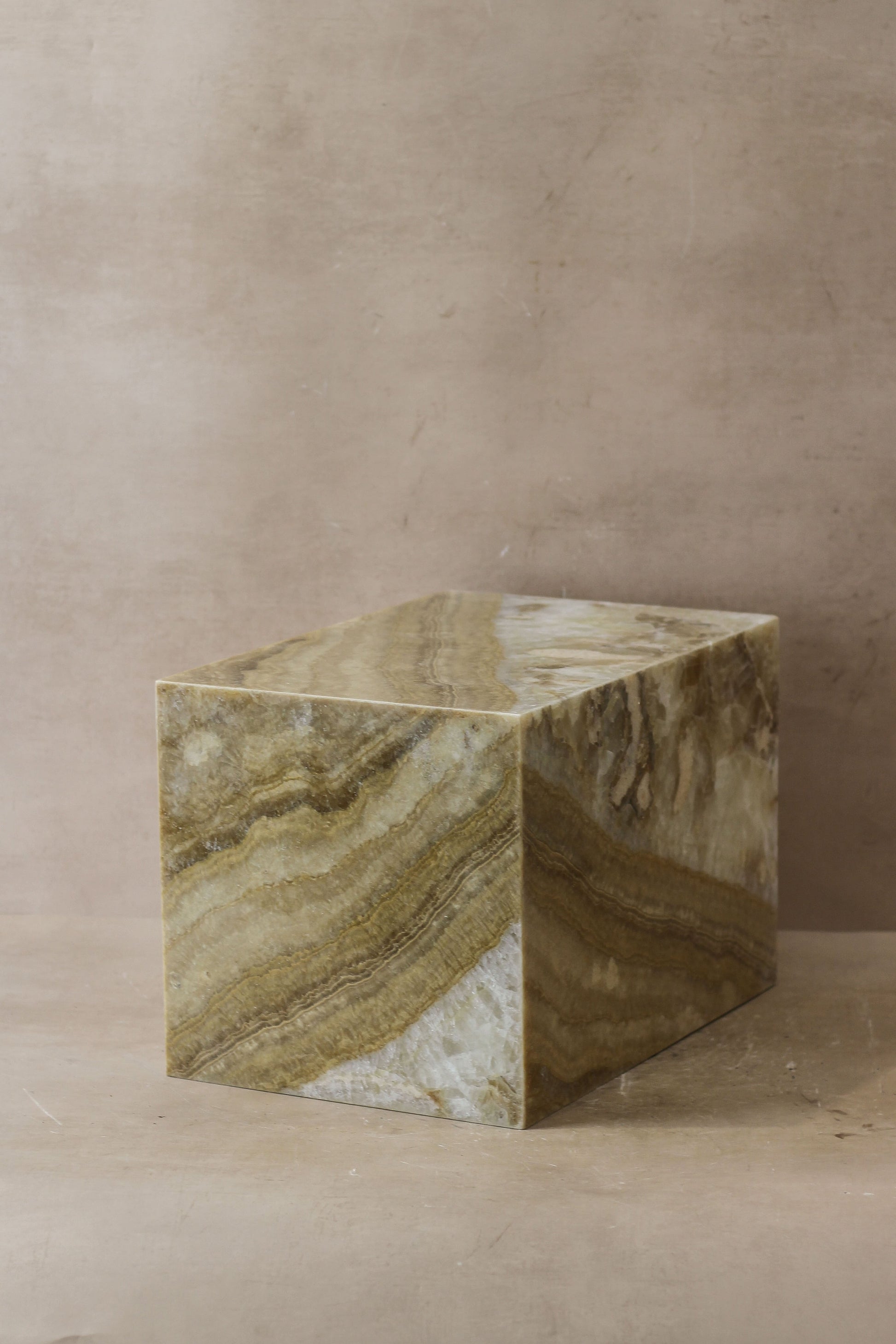 Onyx Side Table Pedestal - No 2