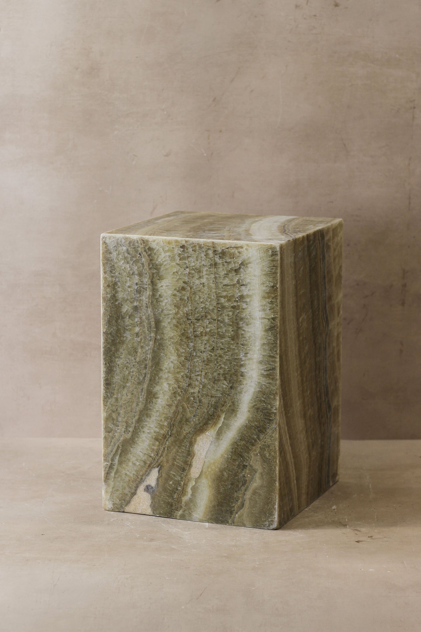 Onyx Side Table Pedestal - No 4
