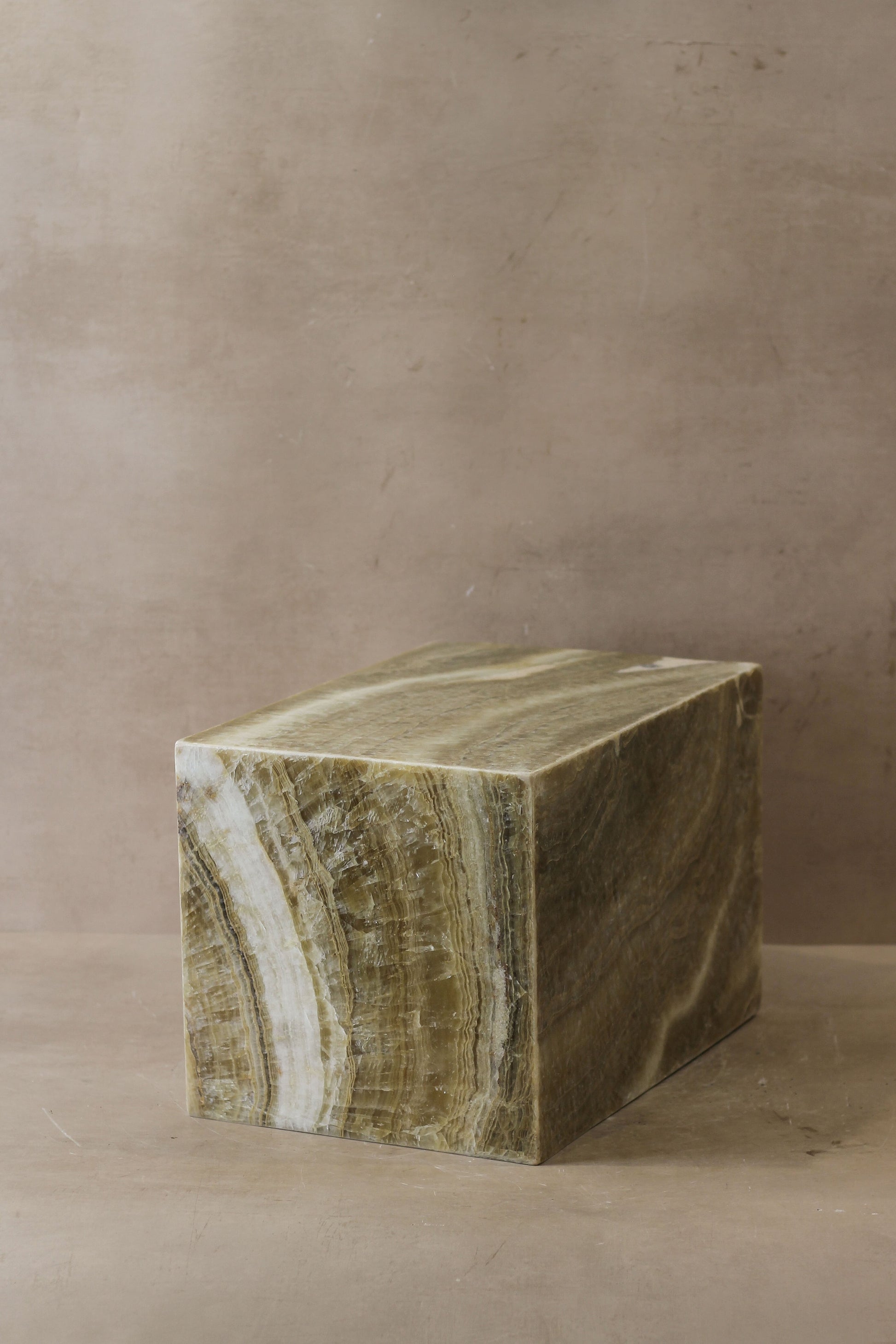 Onyx Side Table Pedestal - No 4