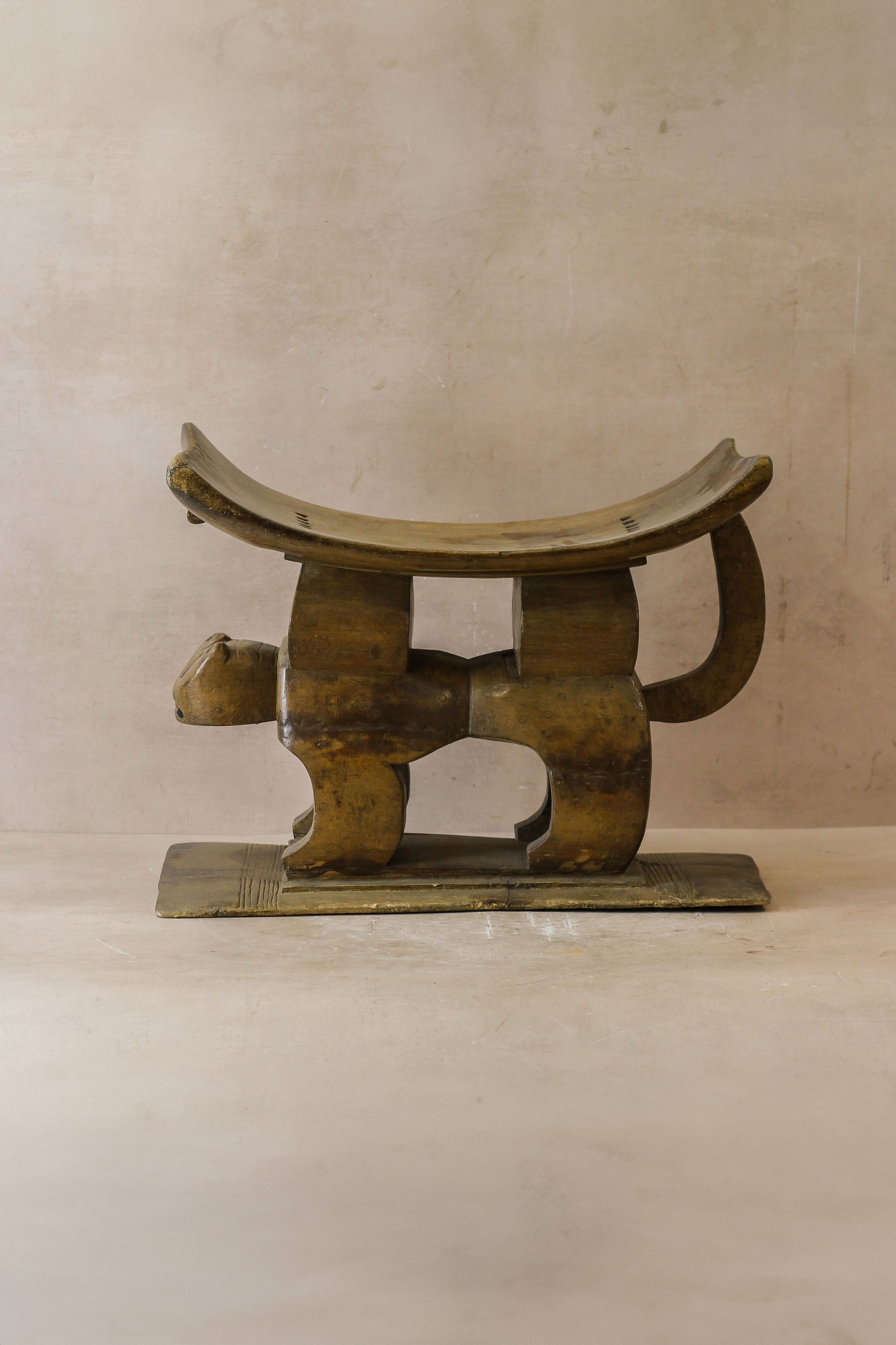 Ashanti Stool - 115.1