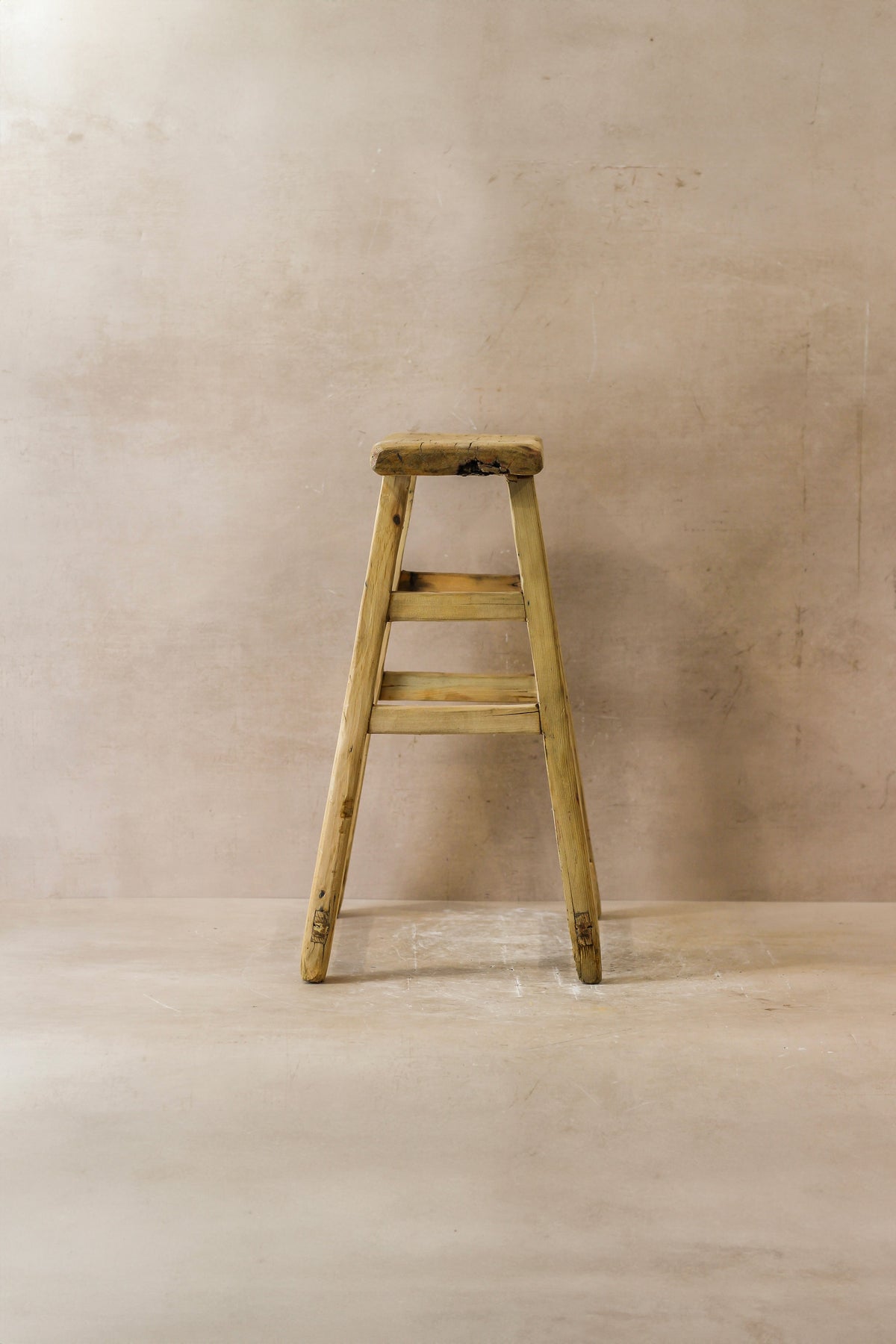 Vintage Rustic Elm Wood Stool - Medium - No 46