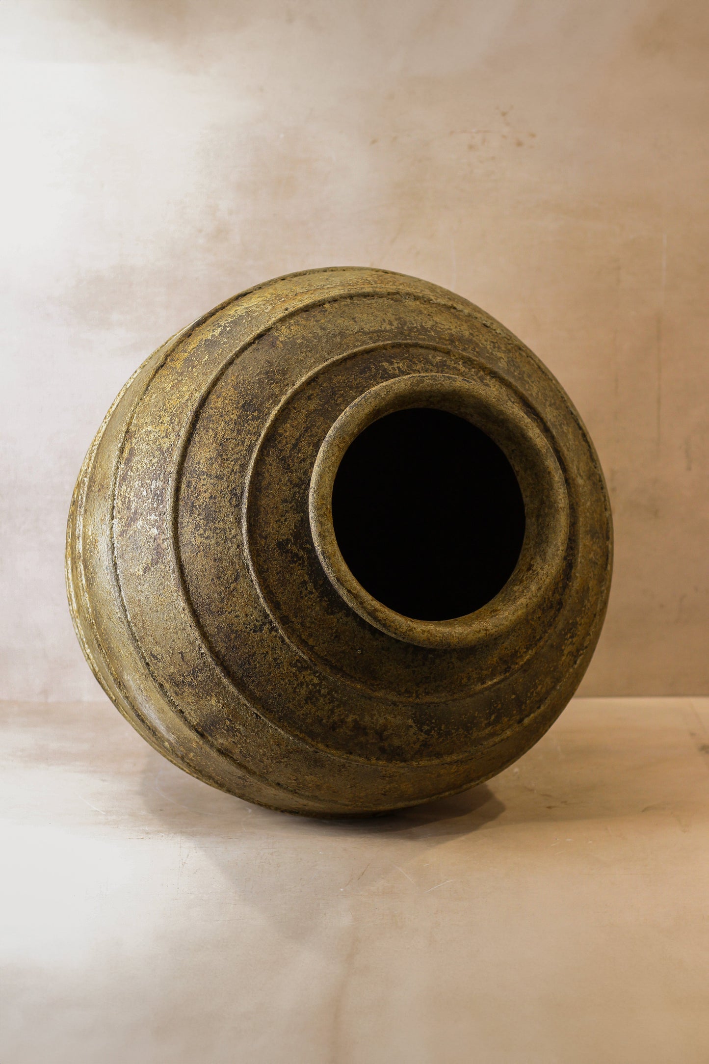 XL Brown Rustic Indonesian Pot No 31