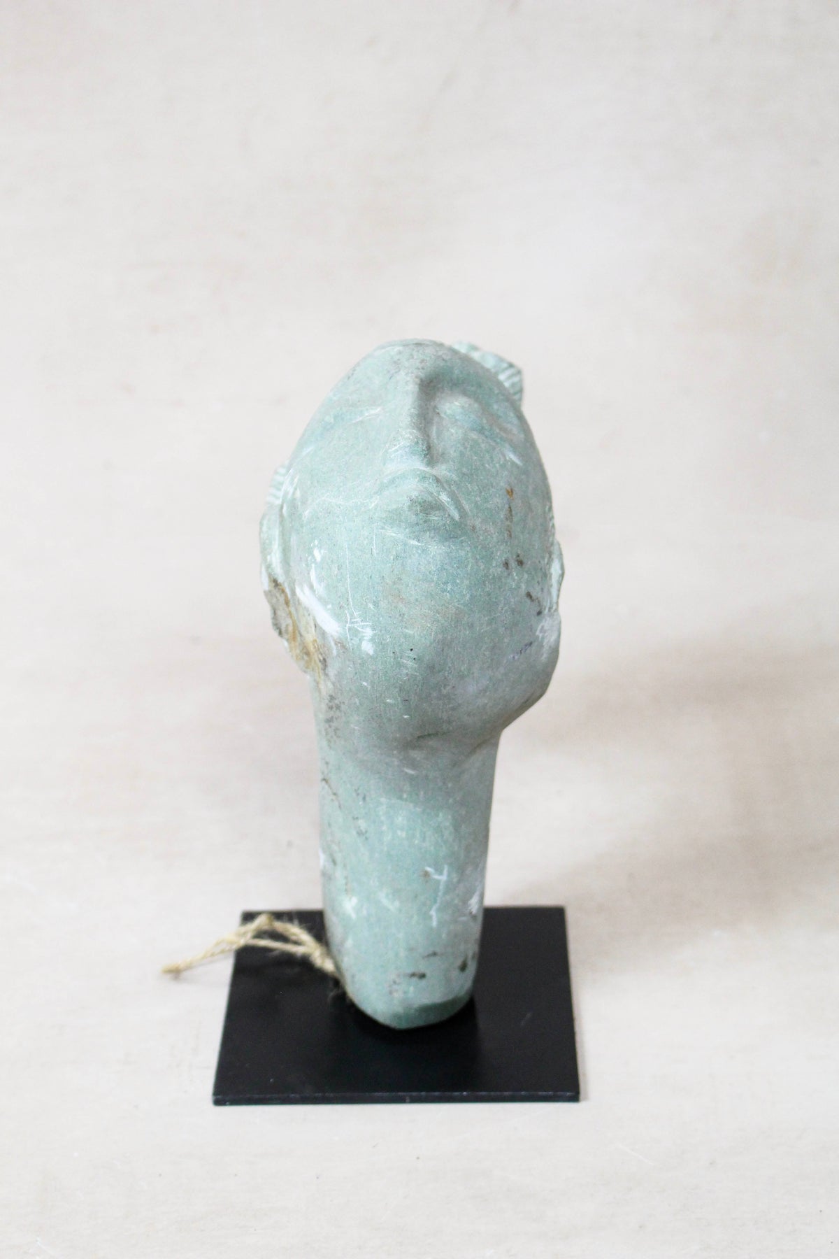 Stone head sculpture by Rizimu Chiwawa Zimbabwe 30.7
