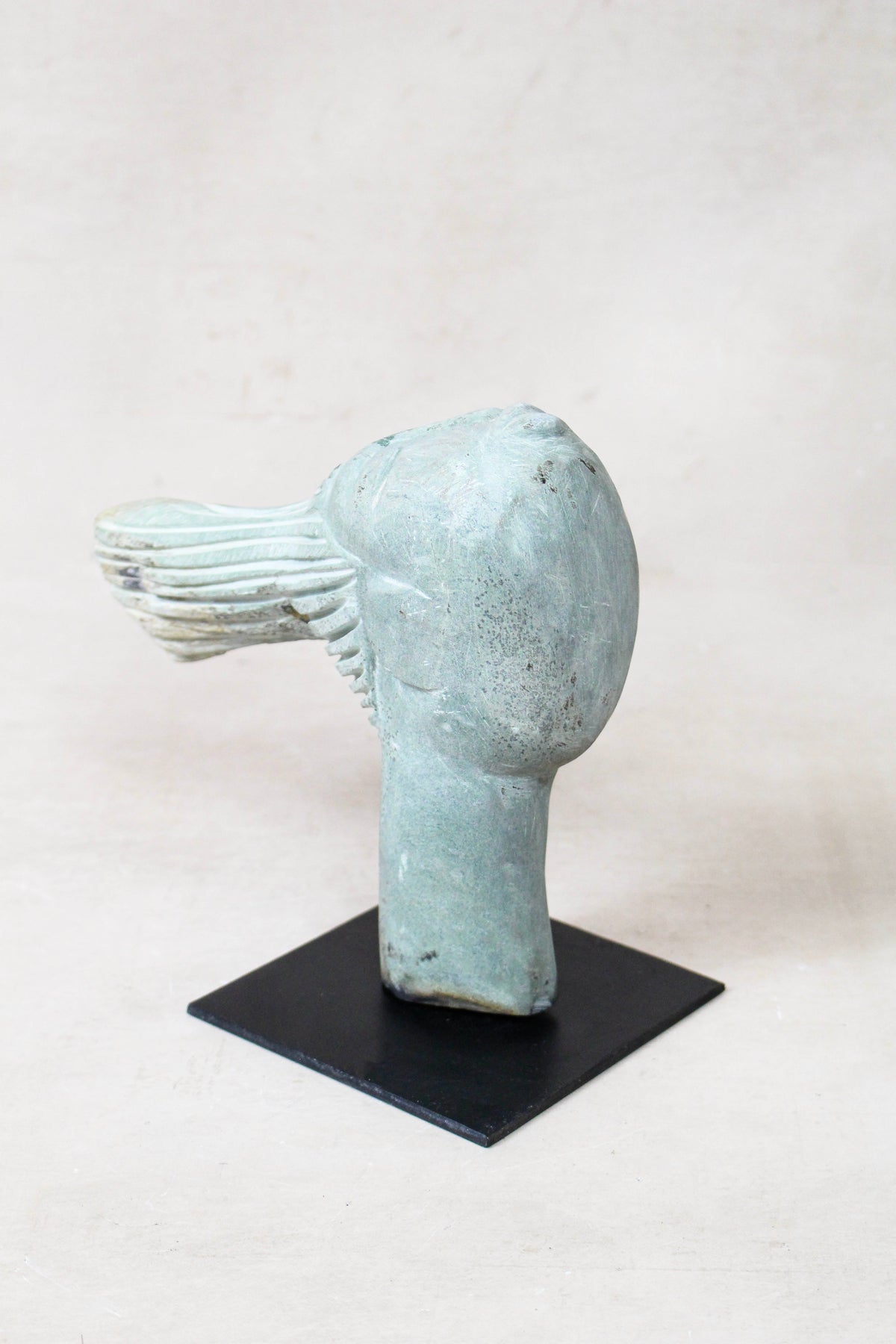 Stone head sculpture by Rizimu Chiwawa Zimbabwe 30.5