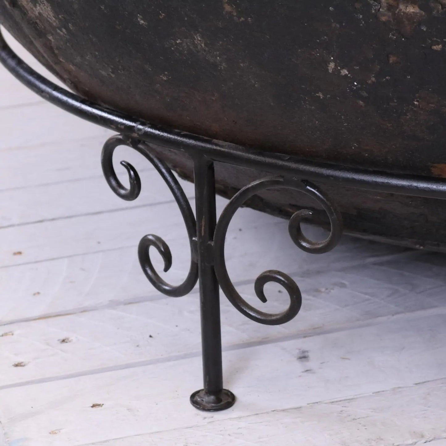 Vintage Giant Kadai Fire Bowl with Stand Garden Fire Pit