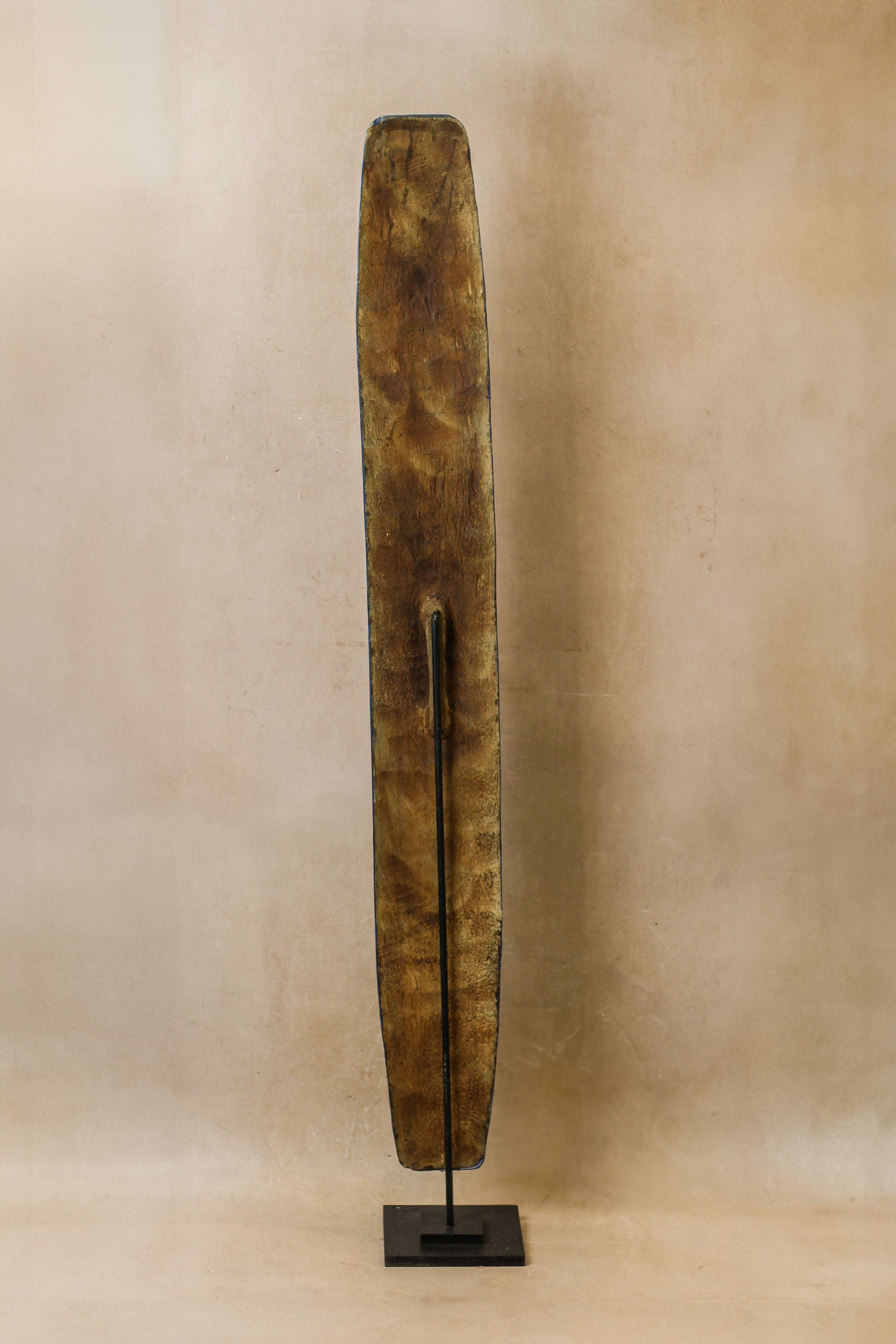 Cameroon Painted Shield XL - 81.2