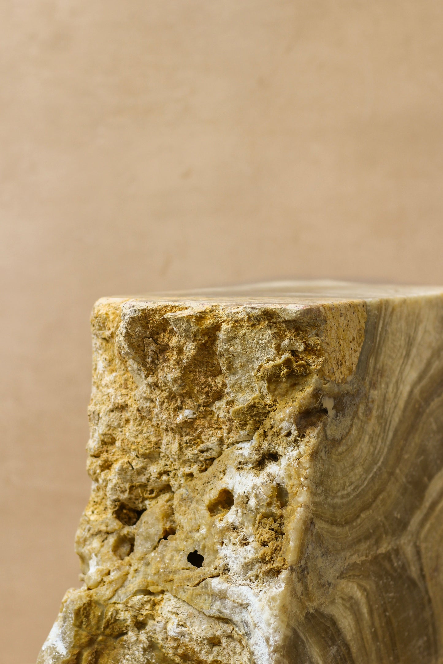 Onyx Side Table Pedestal Raw Cut - Solid - No 3