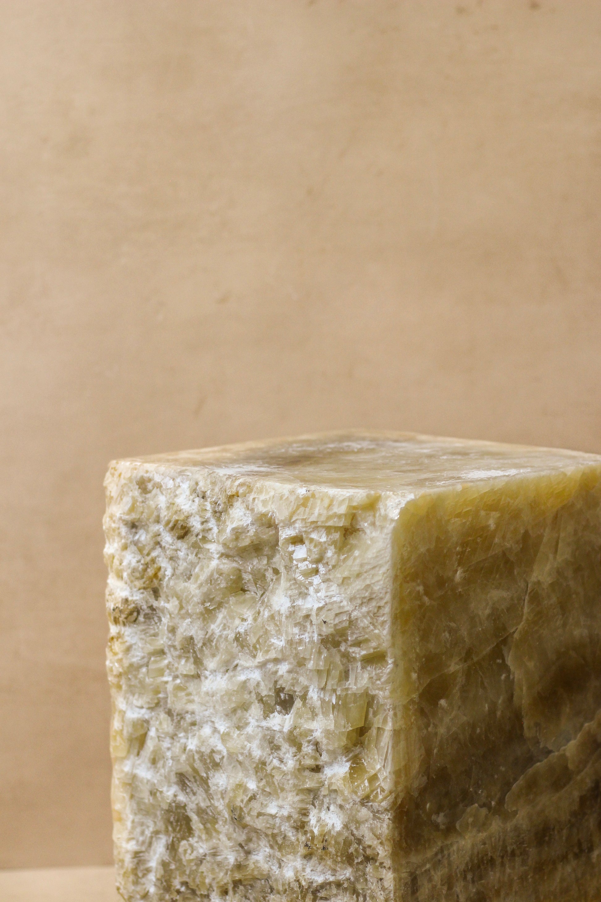 Onyx Side Table Pedestal Raw - Solid - No 4