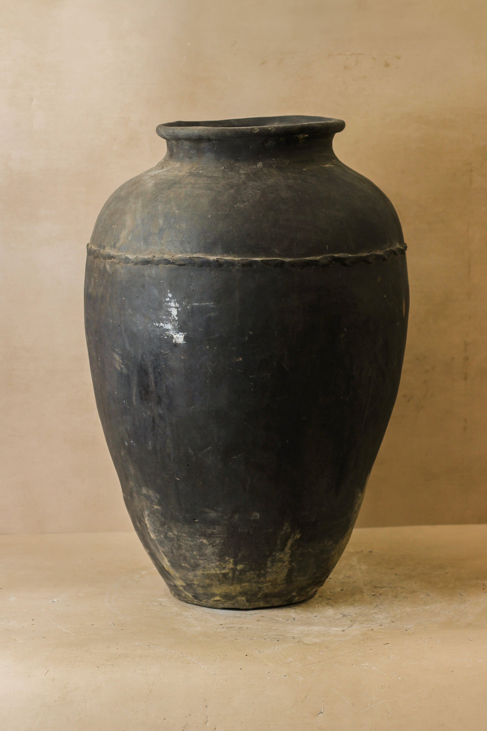 Vintage Black Asian Pots - VB03