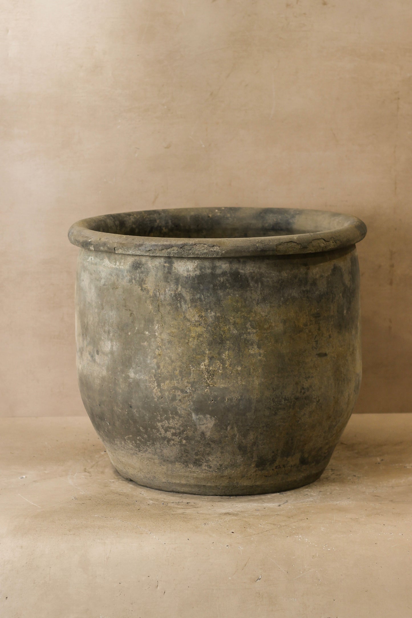 Big Old Grey Asian Pots - L005