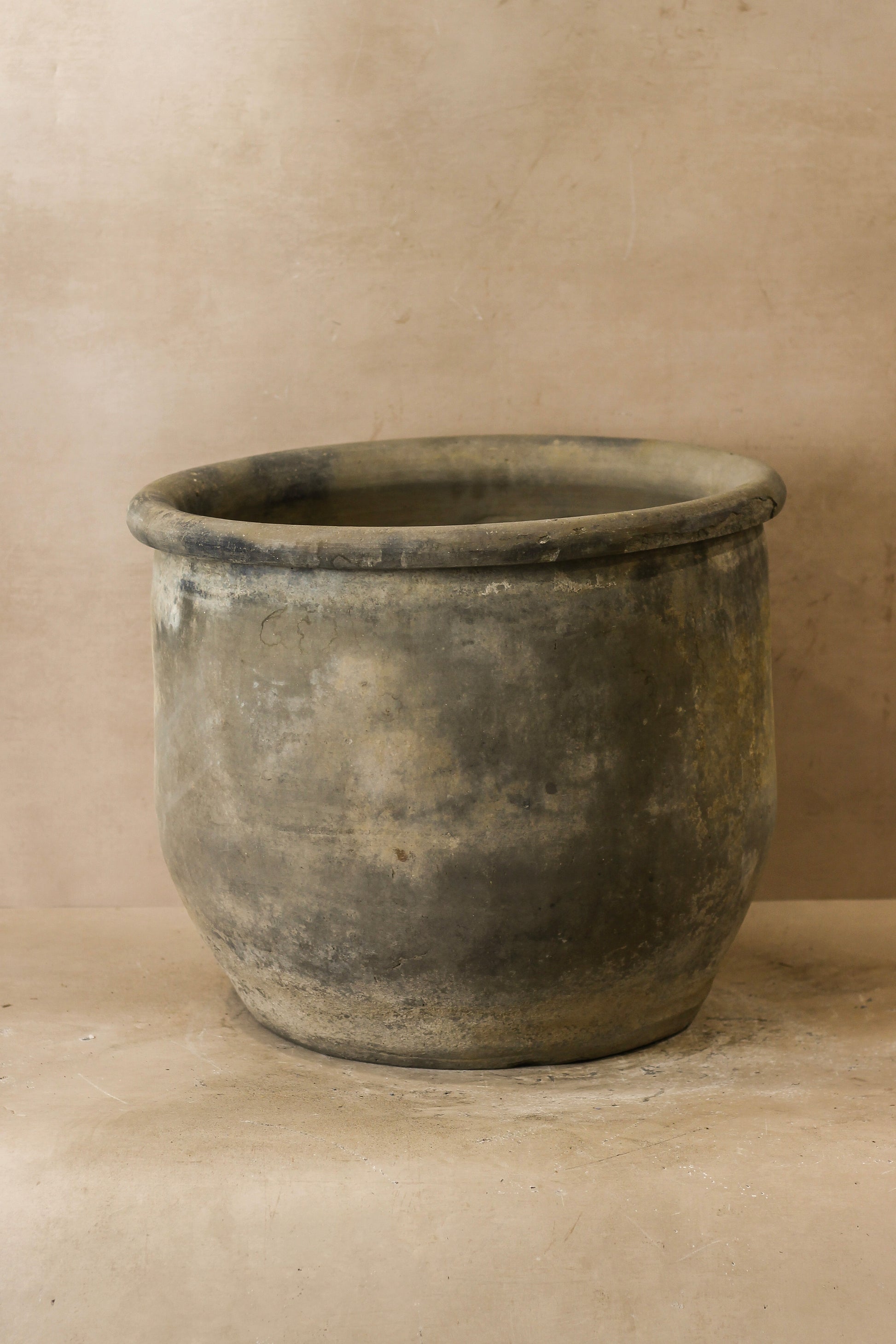 Big Old Grey Asian Pots - L005