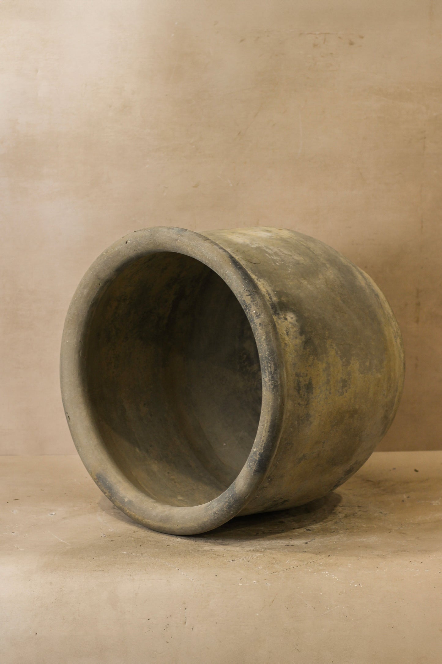 Big Old Grey Asian Pots - L005