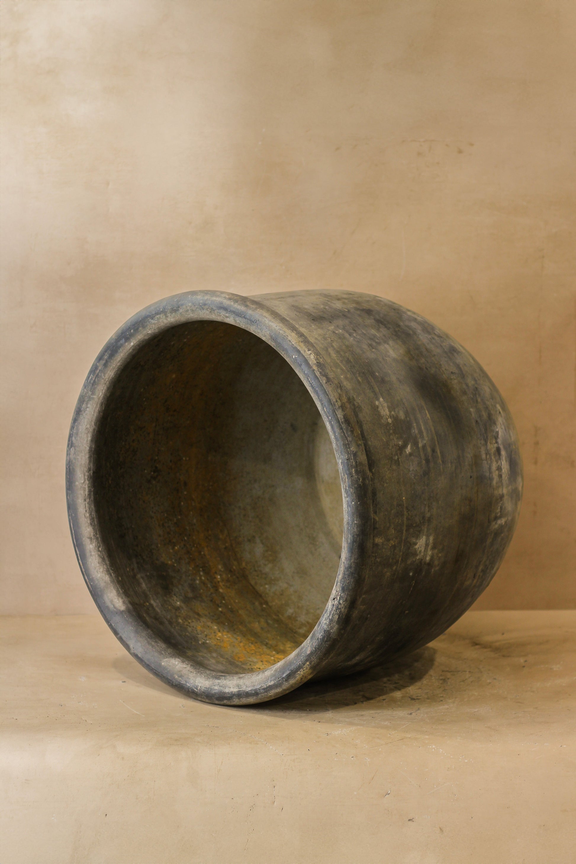 Big Old Grey Asian Pots - L007