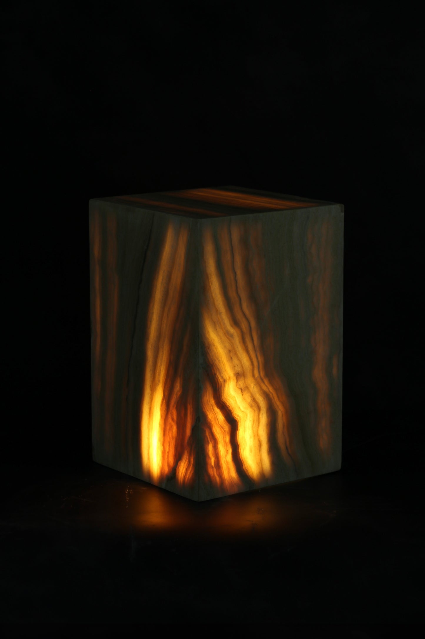 Onyx Side Table Pedestal - Hollow - No 9