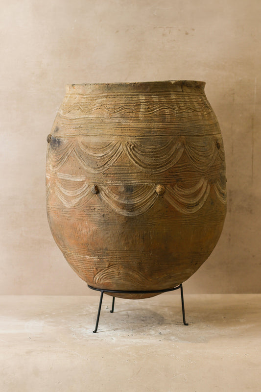 Vintage Nupe Pot - 2.2