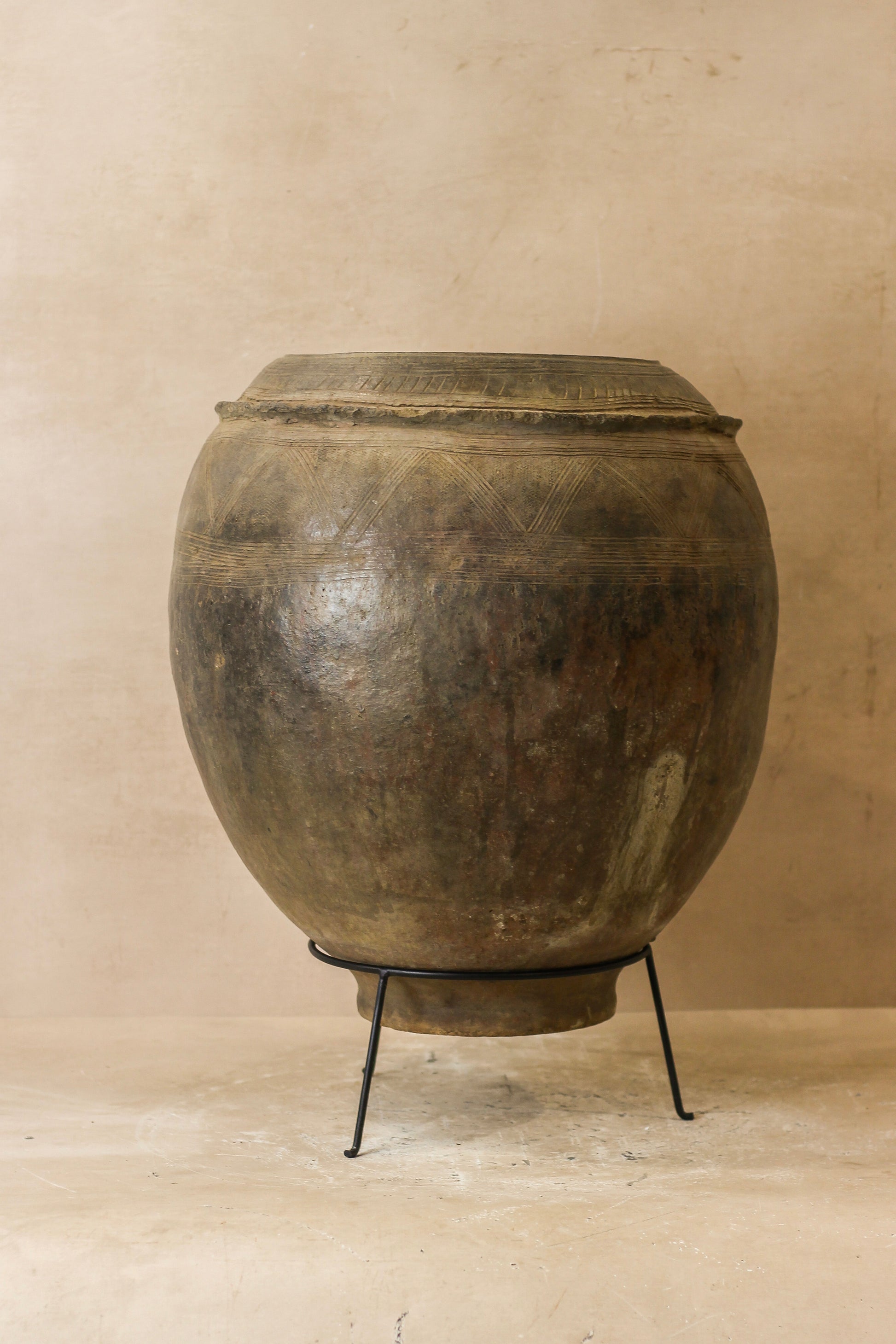 Vintage Nupe Pot - 6.1