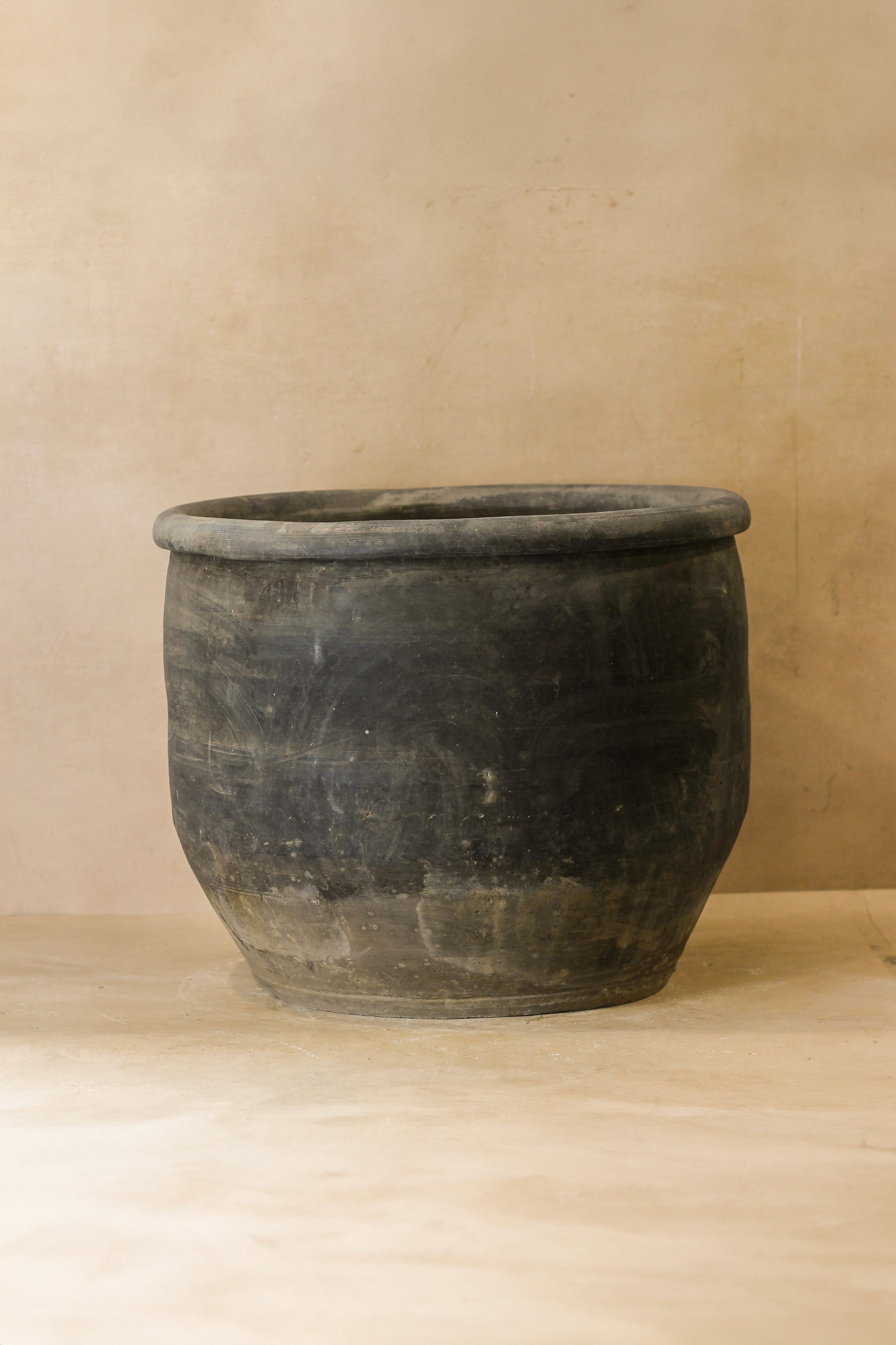 Big Old Grey Asian Pots - L009