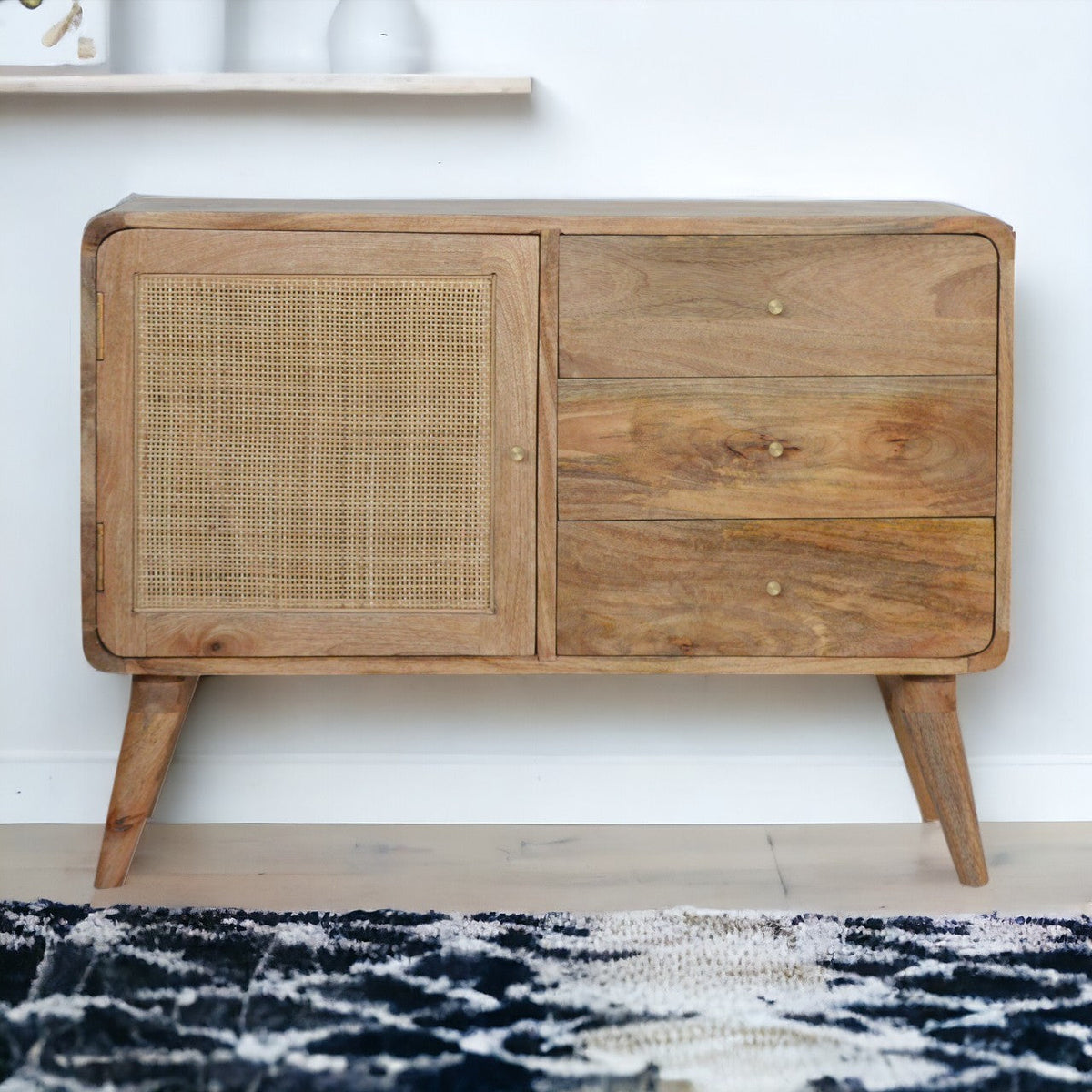 Close-knit Sideboard Chest of Drawers