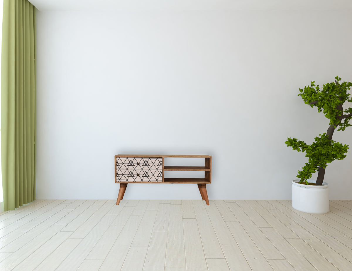 Triangle Printed Media Unit