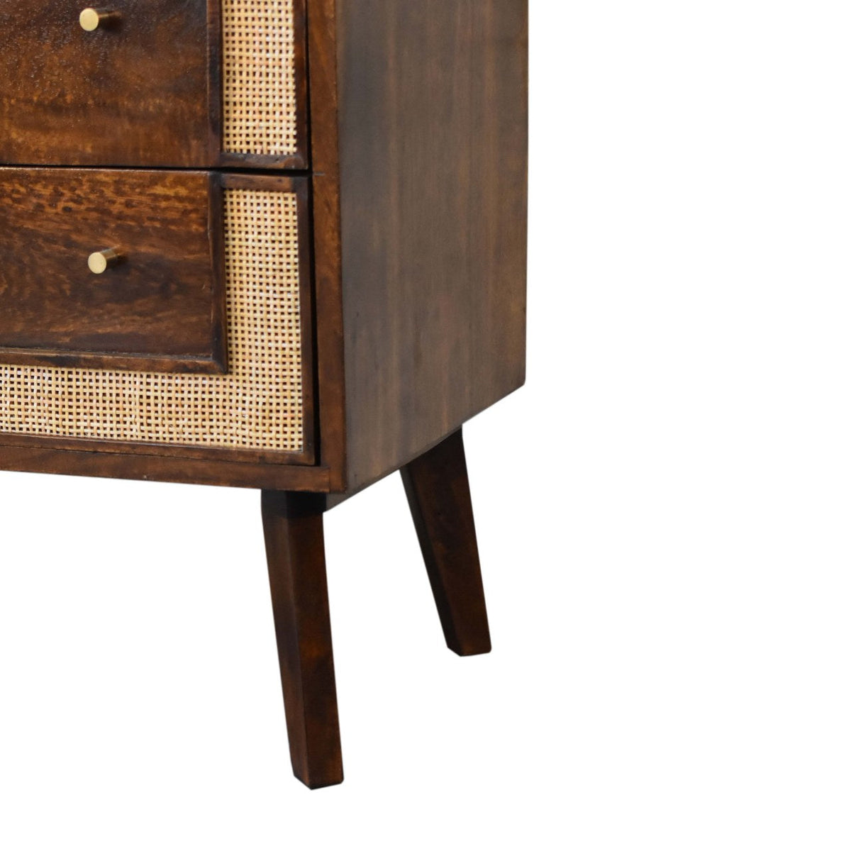 Close-knit Chestnut Chest of Drawers