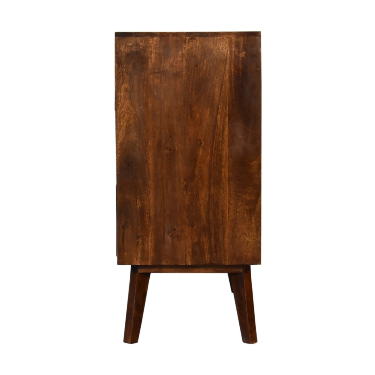 Close-knit Chestnut Chest of Drawers