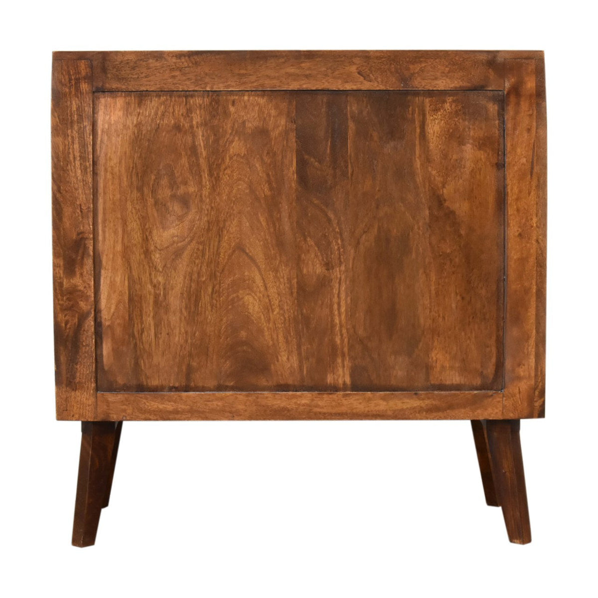 Close-knit Chestnut Chest of Drawers