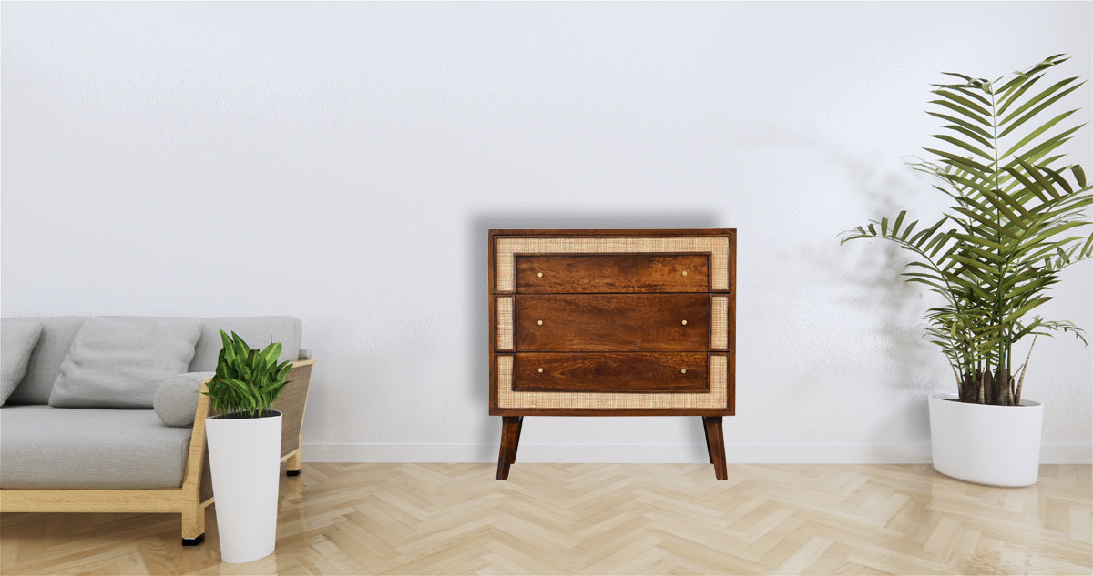 Close-knit Chestnut Chest of Drawers
