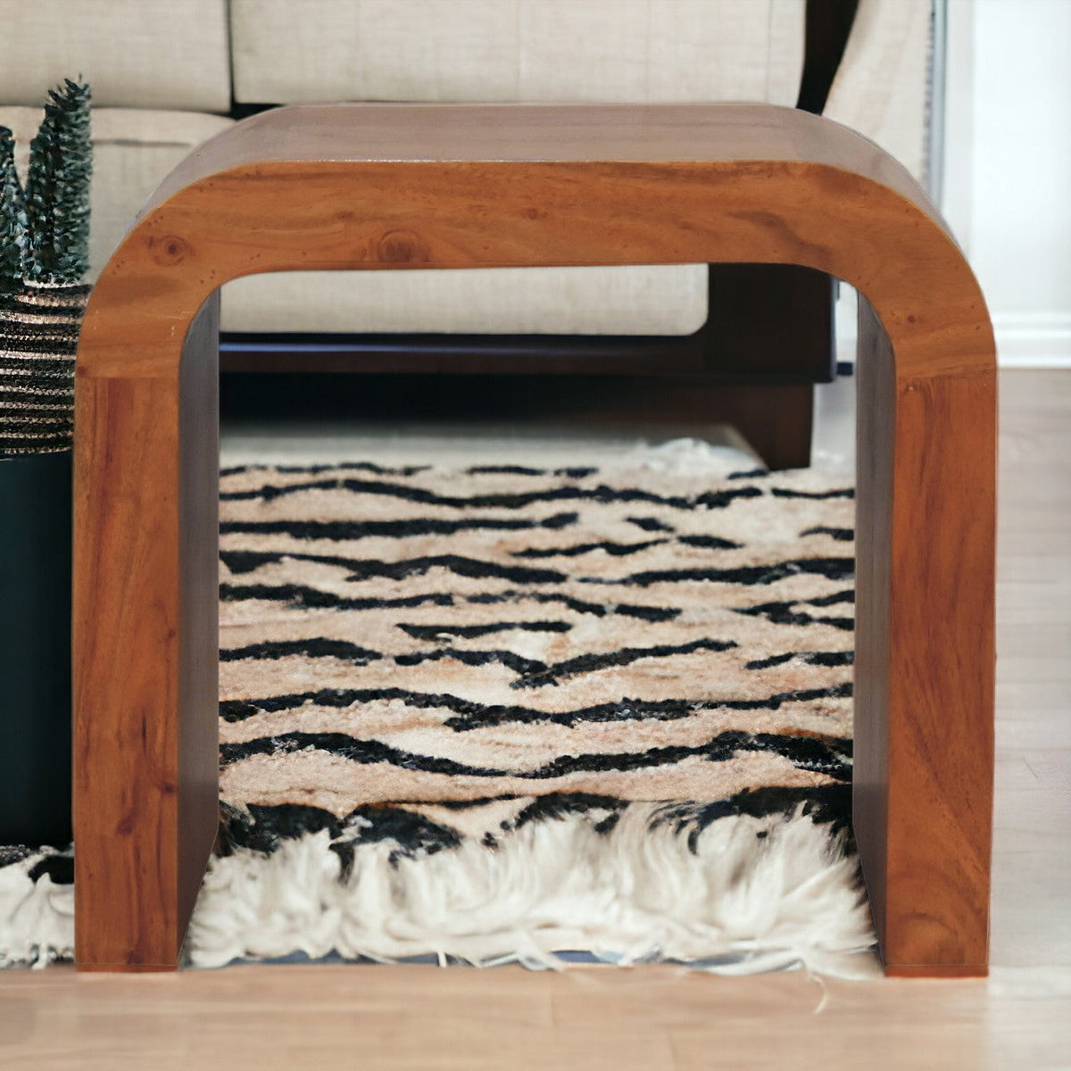 Darcy End Table Accent Piece