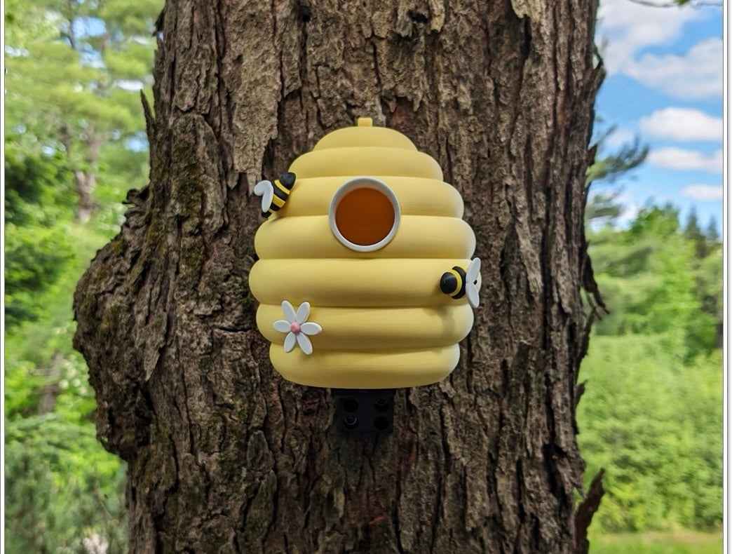 Beehive Bird Box – Cute 3D Printed Outdoor Birdhouse with Bees & Flowers | Fun Garden Decor | Gift For Mum | Nest Box