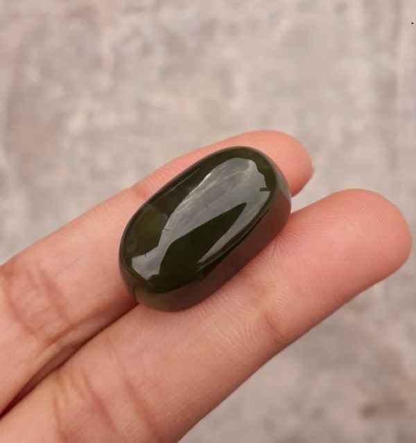 33.6ct Jade, Nephrite Jade Cabochon, Jade Green, Good Quality Jade Stones - 24.7x13x10mm