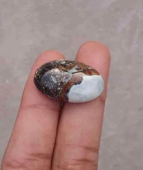 22.9ct Jasper - Maligano Jasper Cabochon - Jasper Maligano- 26x16mm