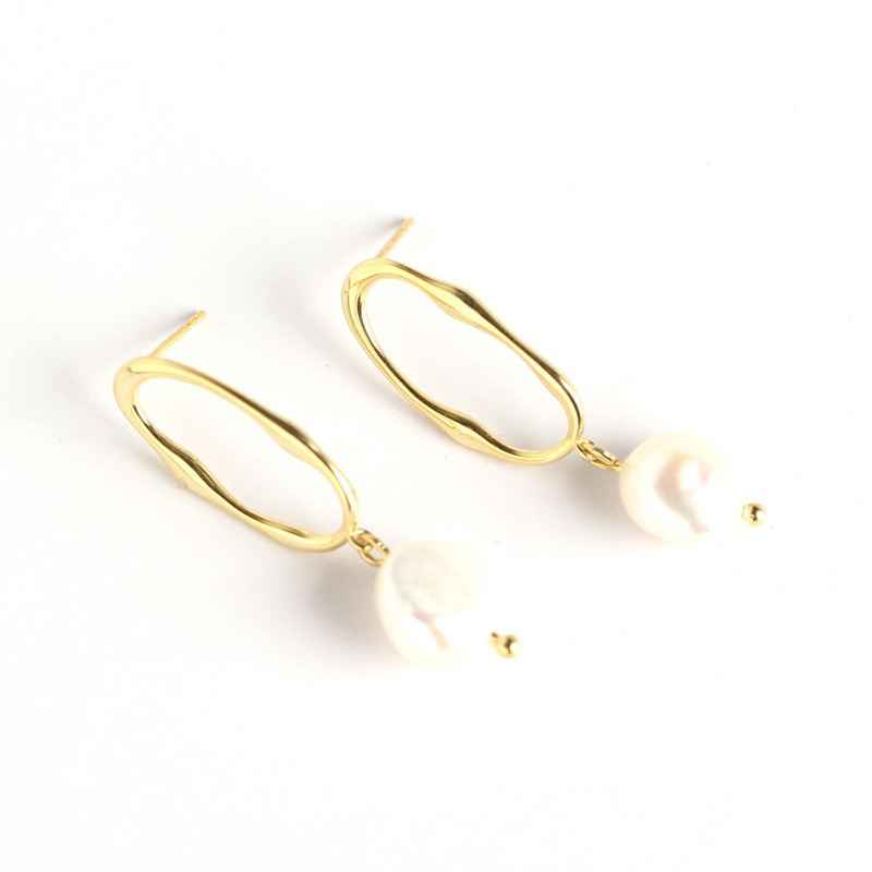 Office Irregular Baroque Natural Pearl Dangling Earrings - Gold-Plated Silver Pearl Earrings for women - Perfect Pearl Earrings with Gift Wrapping Included